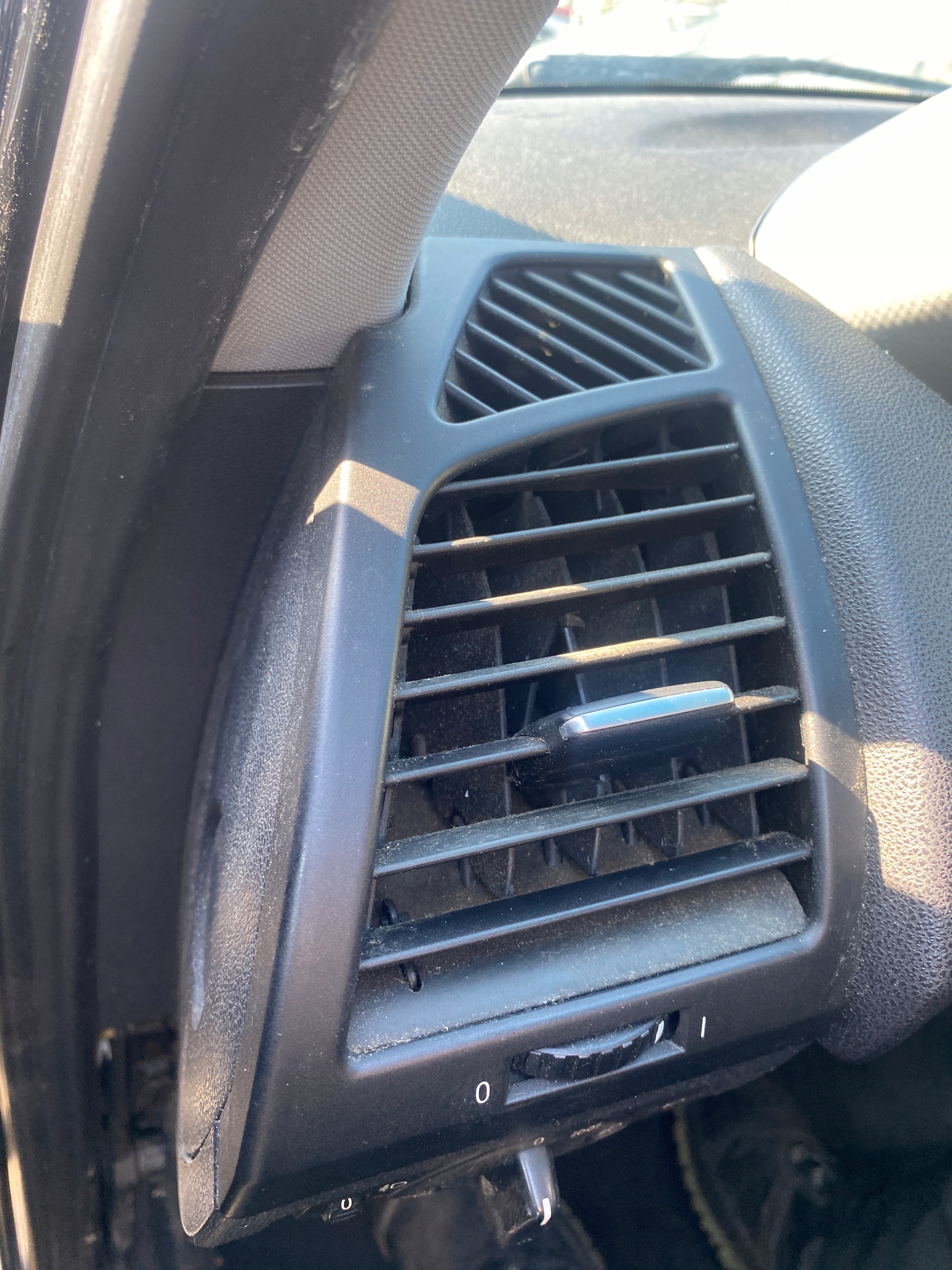 BMW 1 and E87 04-11 grid air conditioning devices air left driver´s