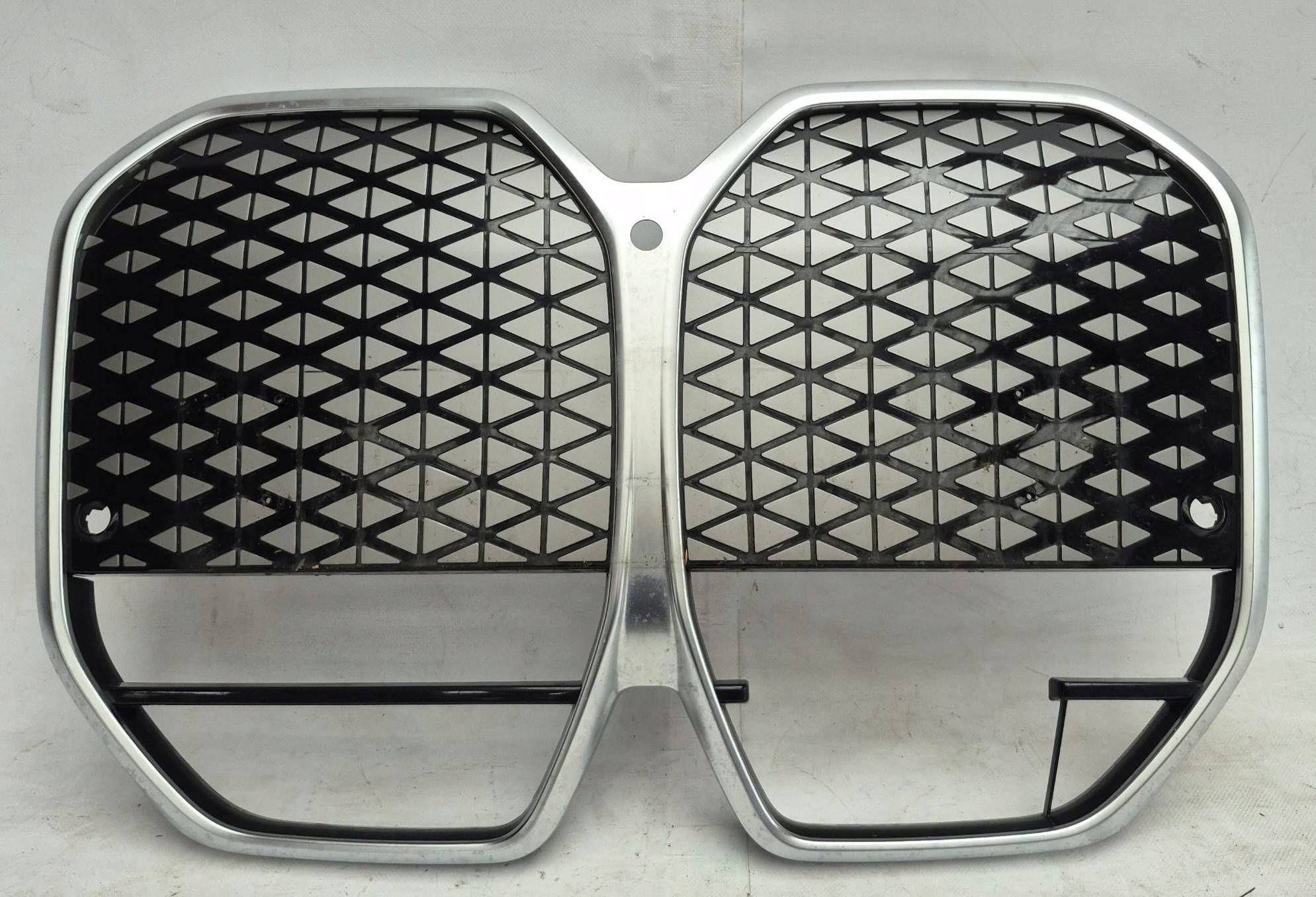 BMW 4 I4 G26 21- grill grille radiator 5A79D10