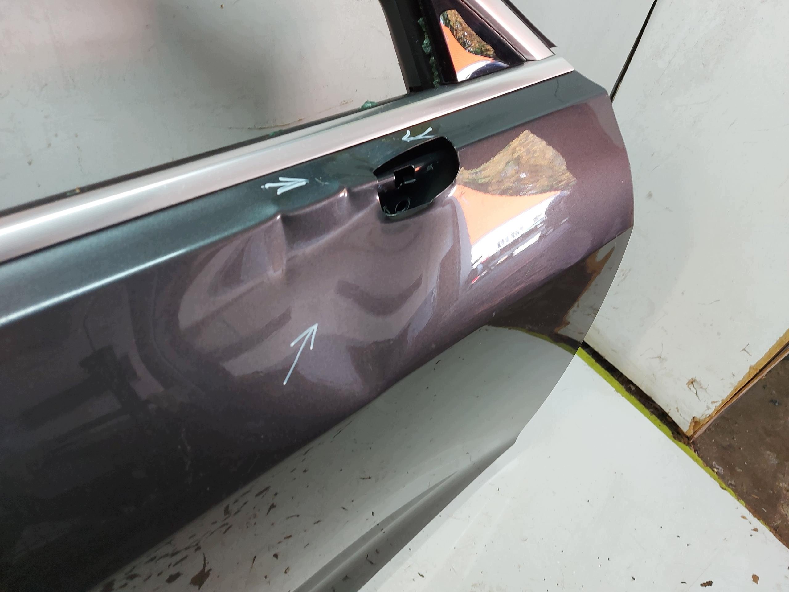 AUDI A5 8B3 AVANT door front right handle mouldings lift LZ7S