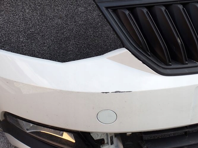SKODA FABIA III SCOUT 14-18 Frontstoßstange vorne