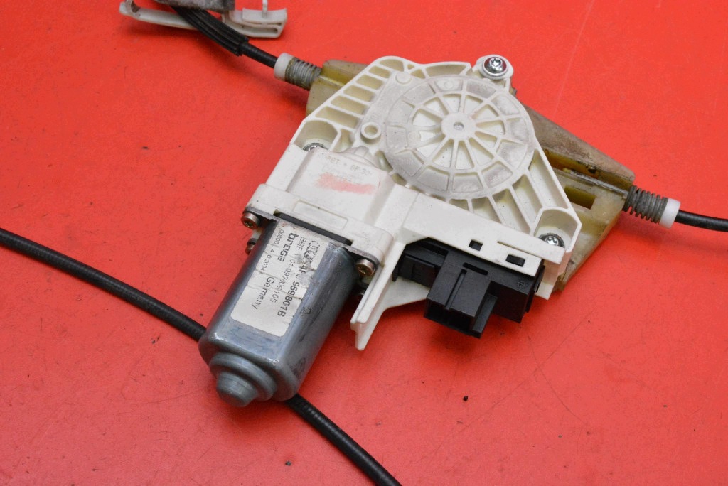 window regulator left front EU 4F0837461A AUDI A6 C6 04-08