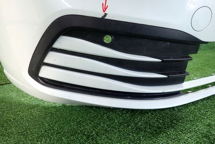 VW GOLF VIII 8 Frontstoßstange vorne