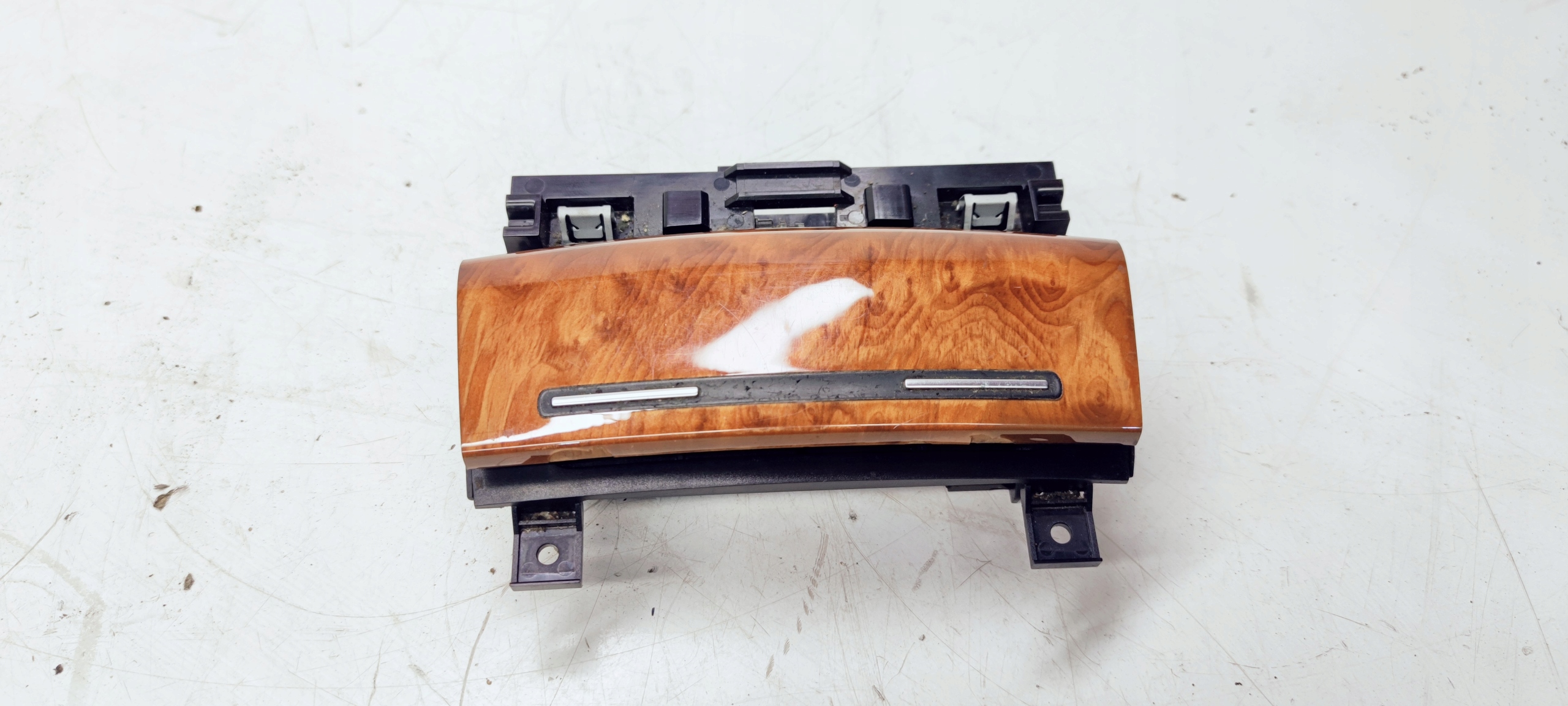 ashtray front AUDI A3 8P LIFT 8P0857951 5TQ *3*