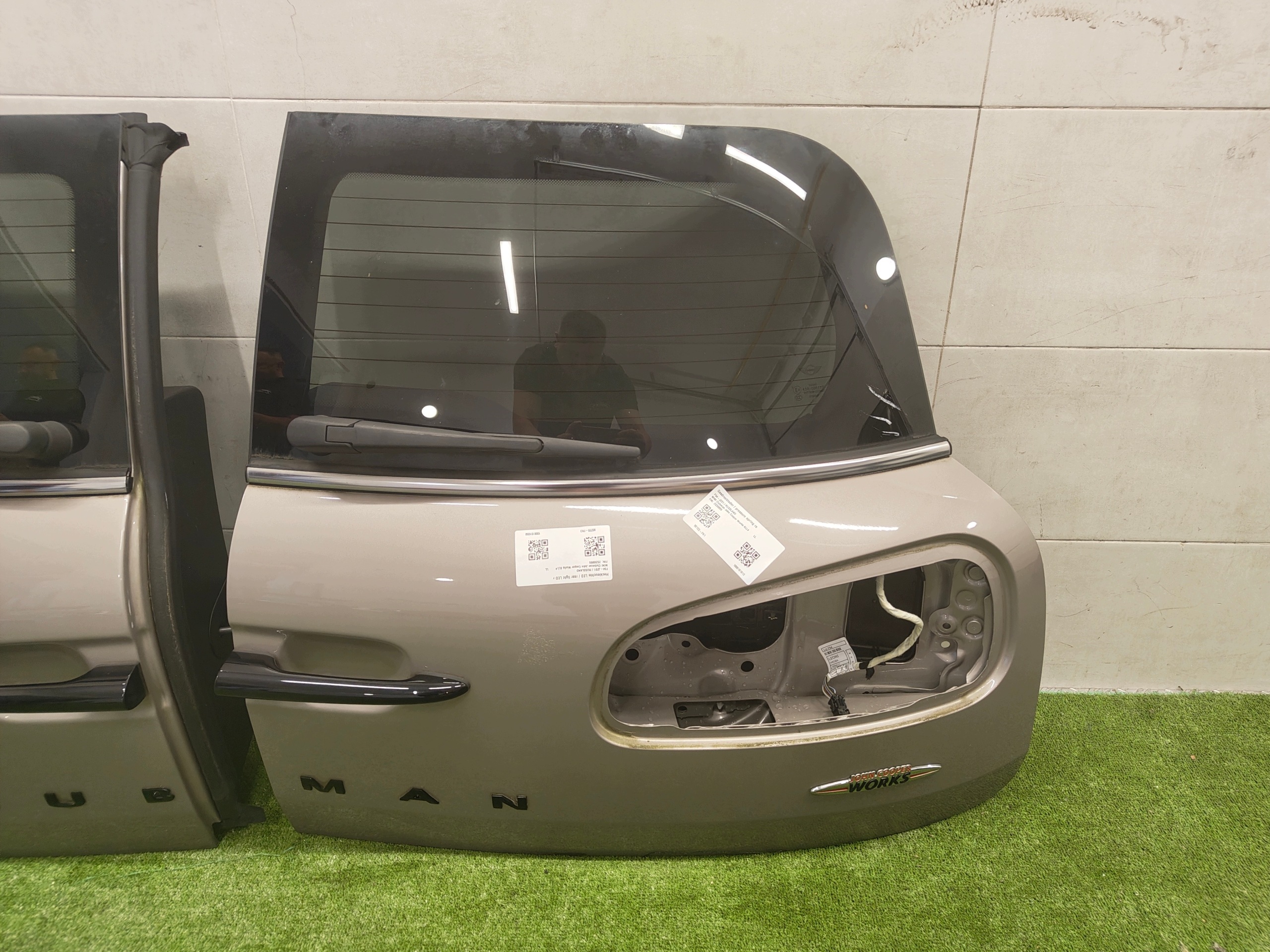 MINI F54 boot door boot colour B47 ROOFTOP GREY METALLIC