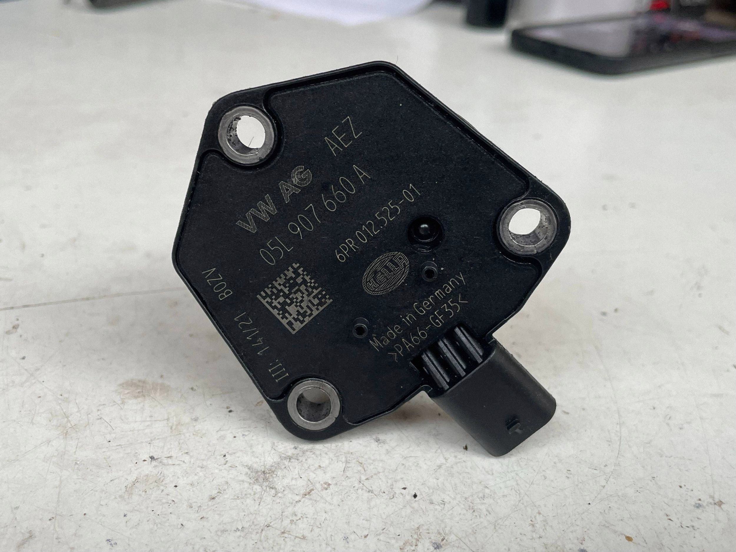 sensore Livello olio AUDI A6 S6 C8 4K 05L907660A @M