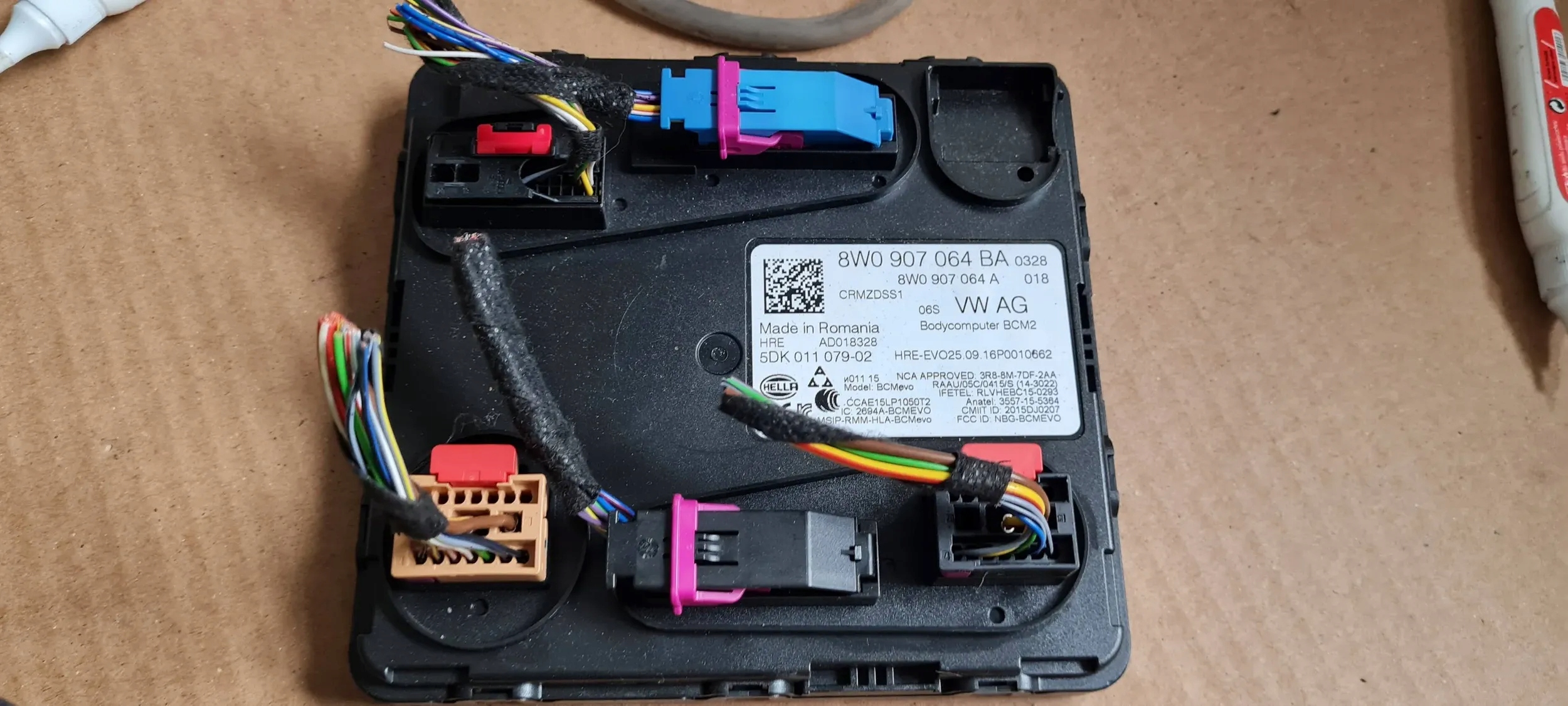 A4 B9 8W module control unit KOMFORTU 8W0907064BA A5 8W