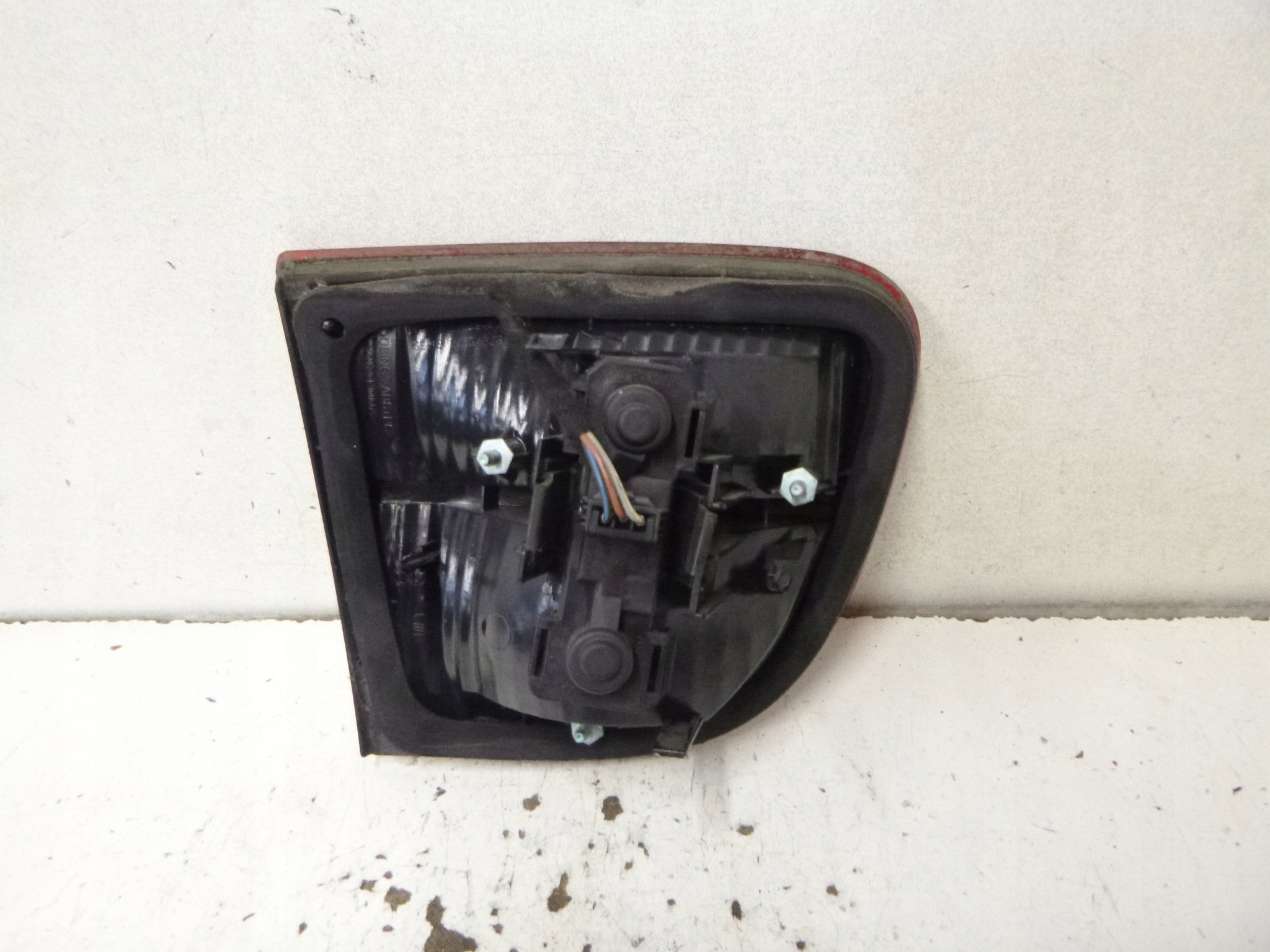 light rear right trunk door Seat Leon and 1M6945092B 2004r.