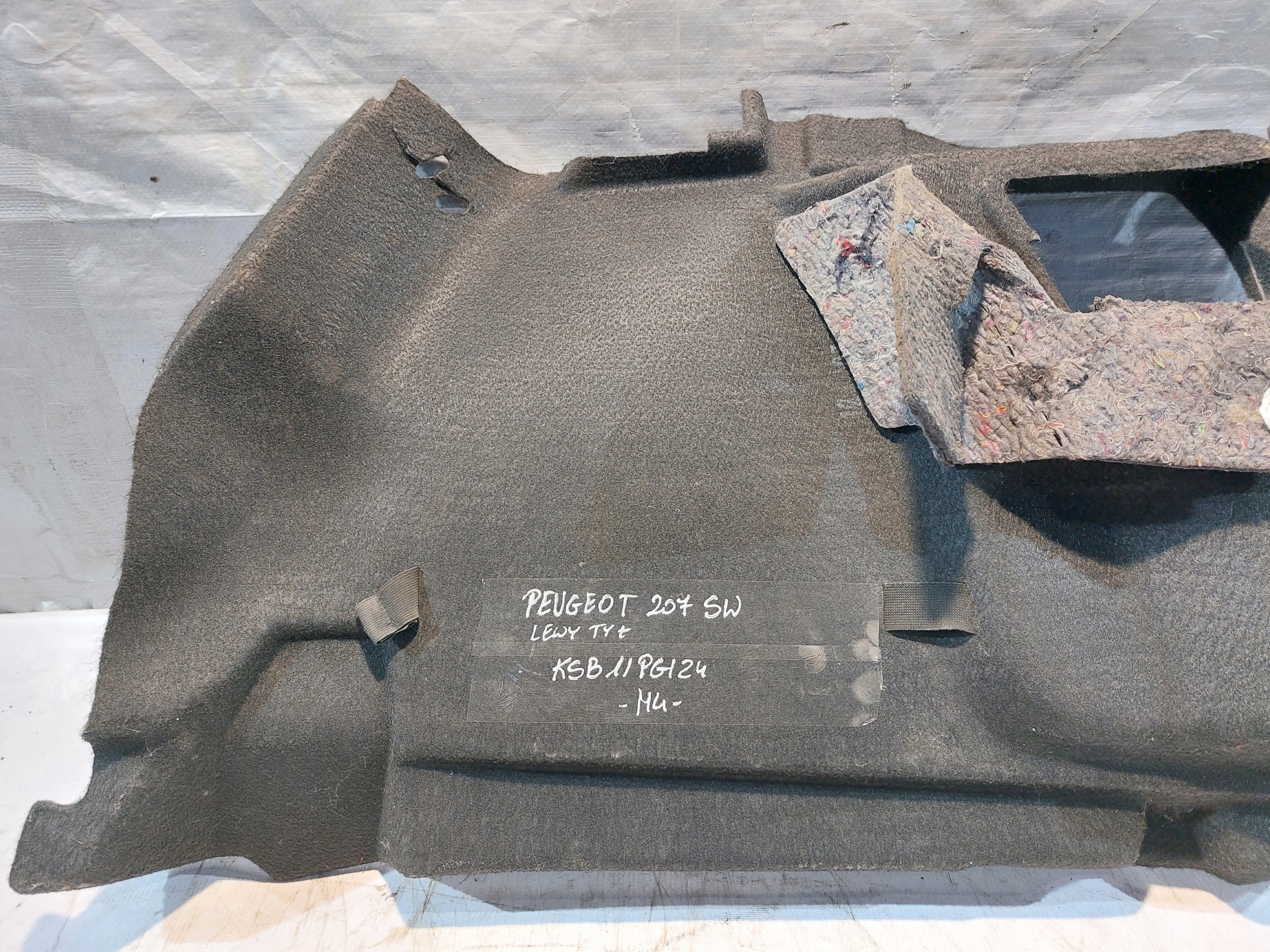 boot upholstery left PEUGEOT 207SW