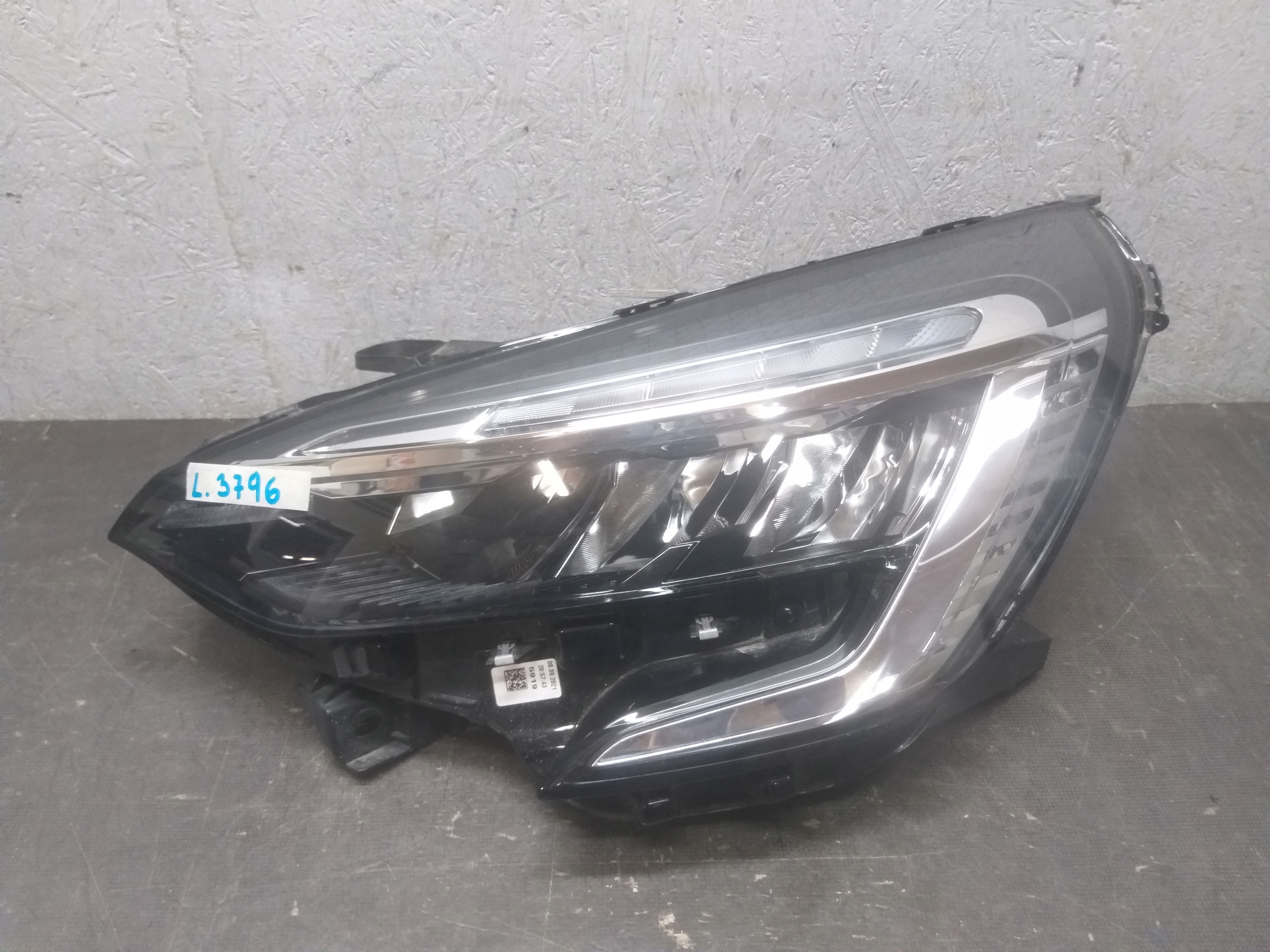 light front left RENAULT CLIO V 5 FULL LED 260609987R