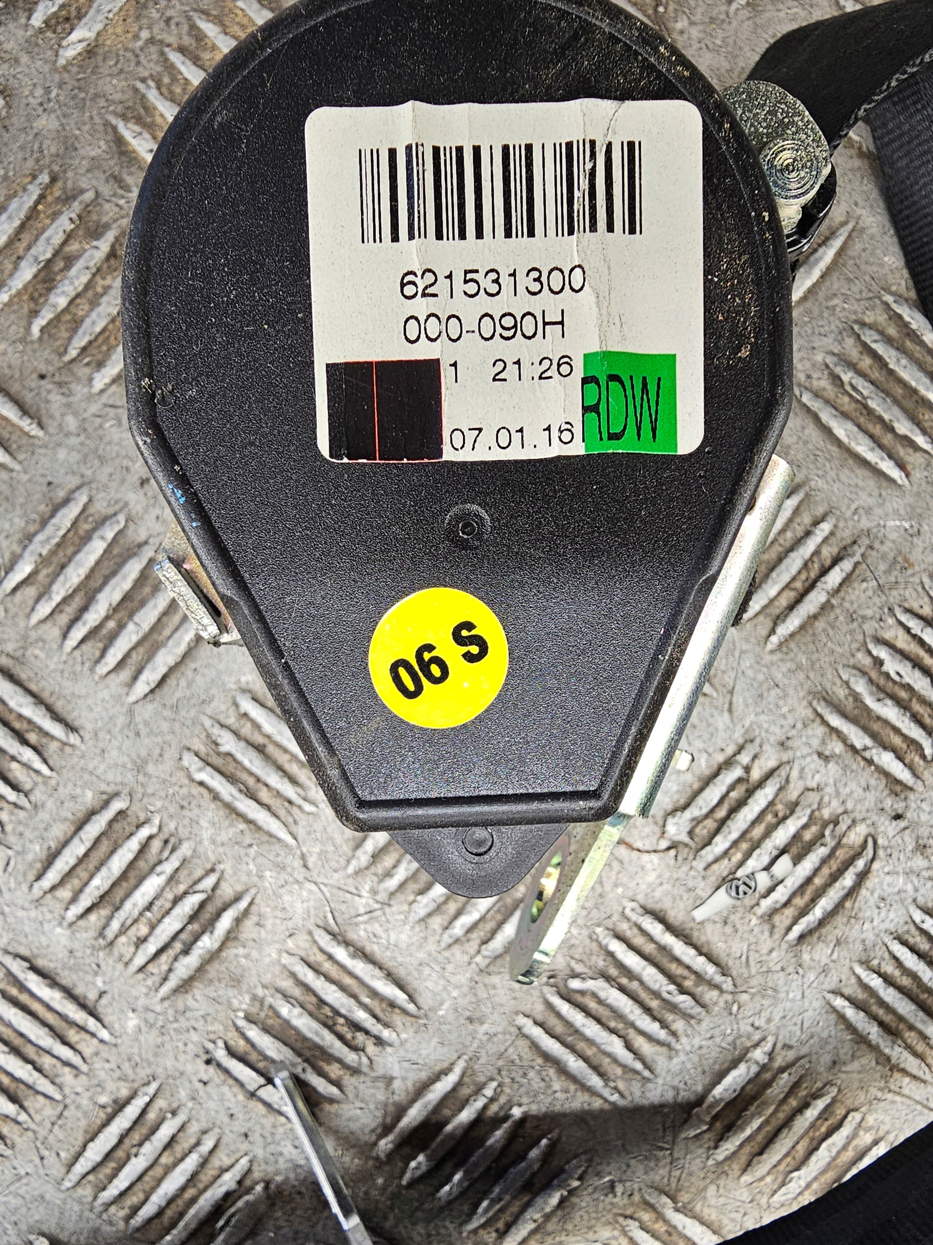 VW GOLF VII Gurten Sicherheits links heck 621531300
