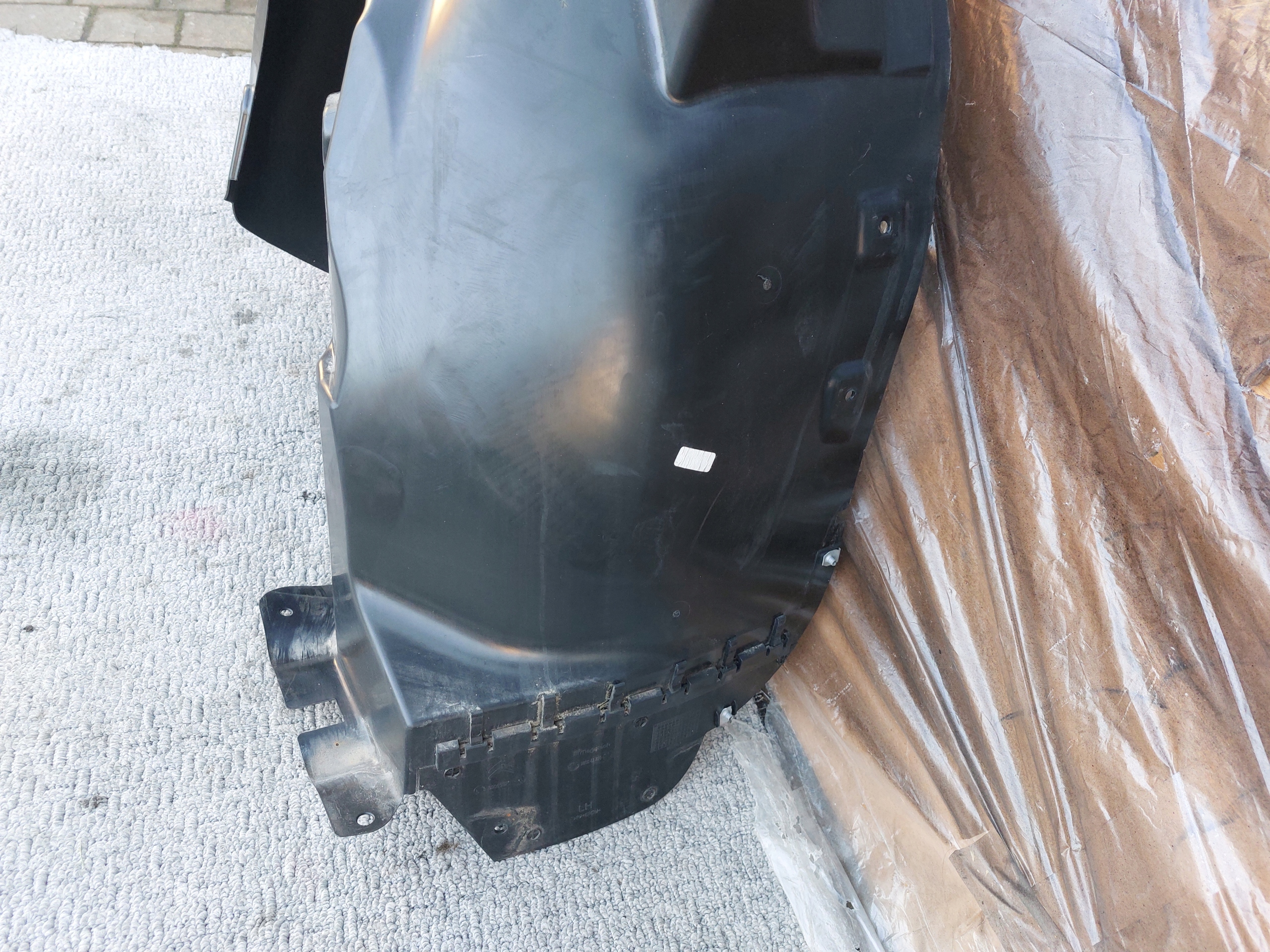 CITROEN C3 AIRCROSS mudguard front left 39103743 new 23r