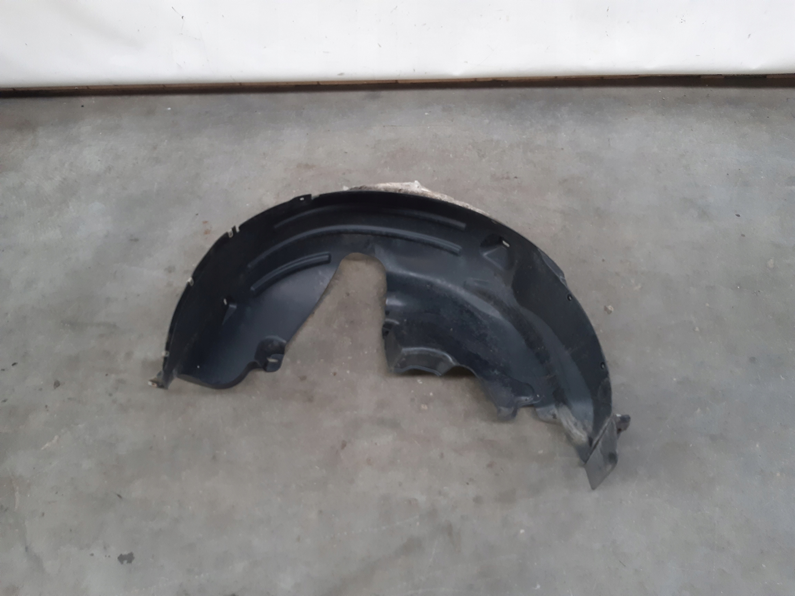 mudguard right rear part 95366443 Opel Mokka A 1,6 CDTI