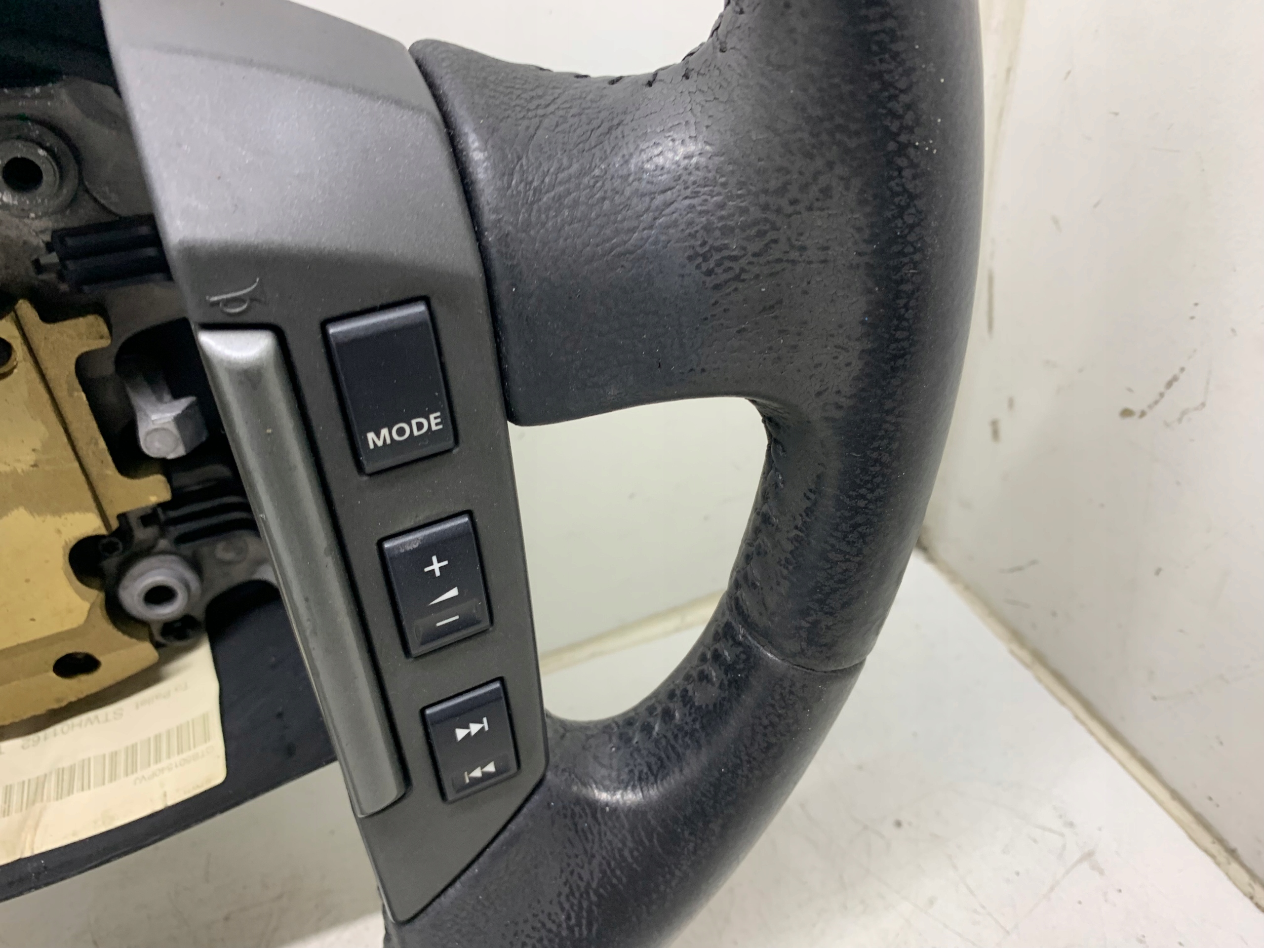 steering wheel, leather MULTI black RANGE ROVER SPORT and L320 05-13