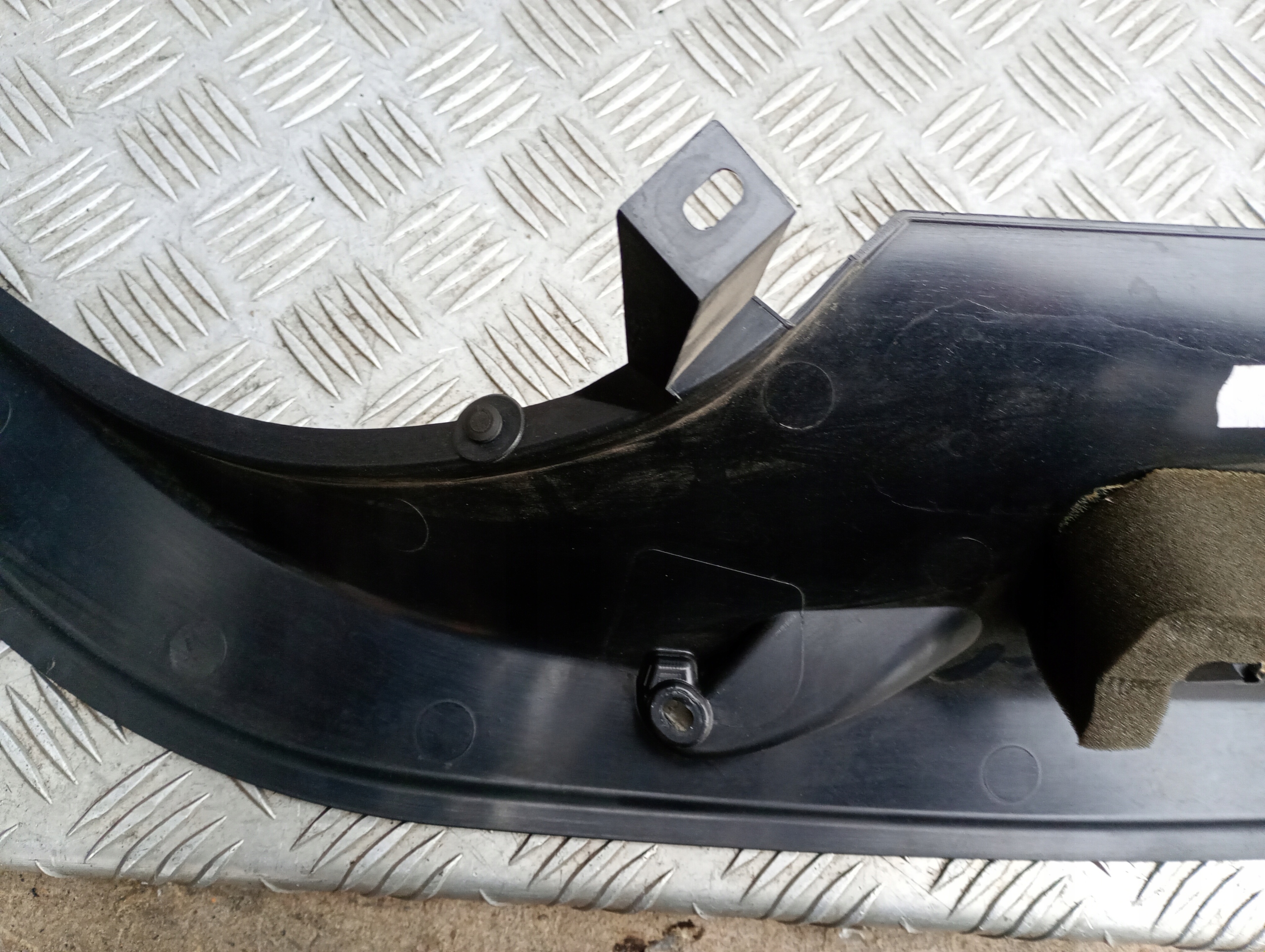 BMW x3 e83 cover SLUPKA D left or right 3330449