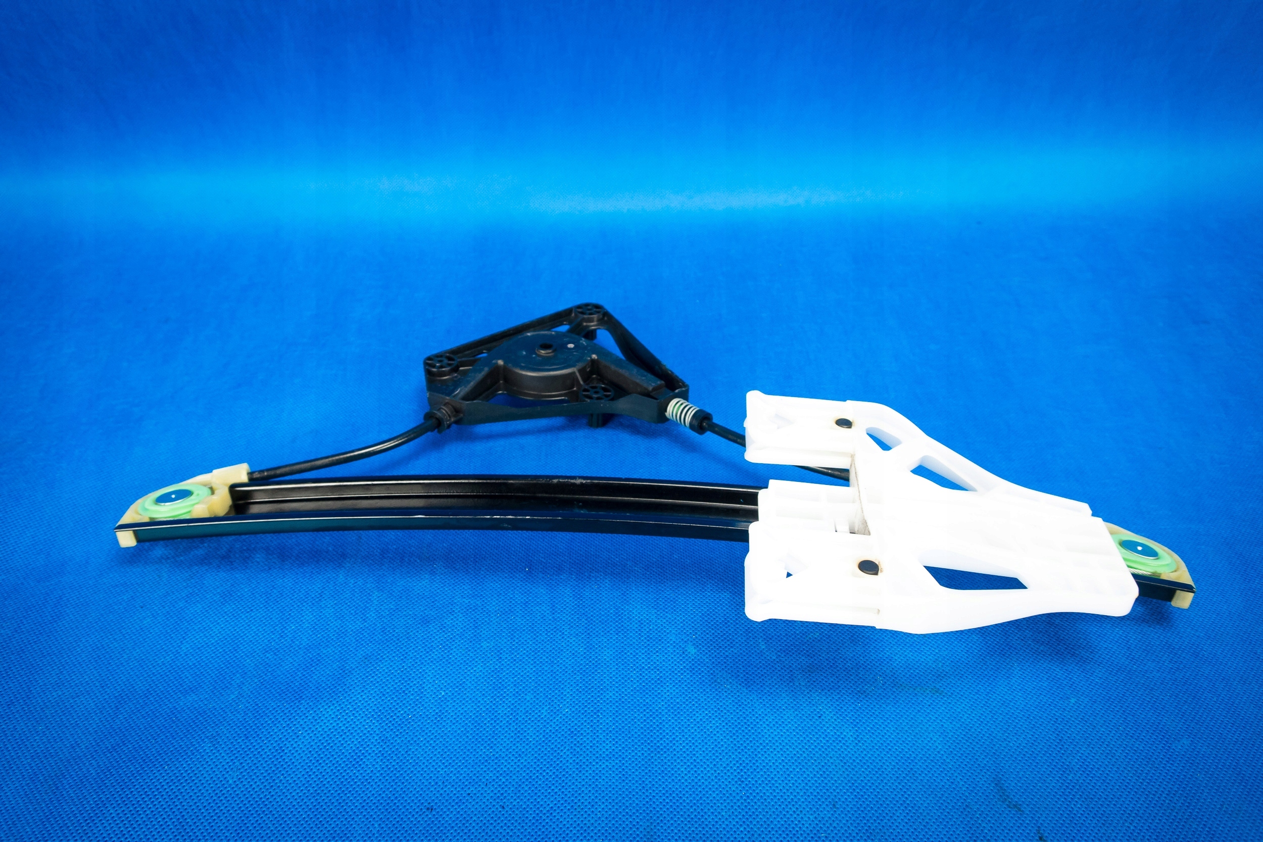window regulator right Audi A1 8X Spb 8X4839462A