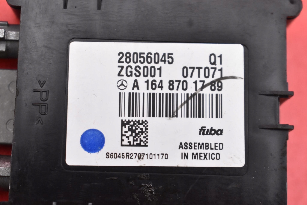 AMPLIFICATORE ANTENY A1648701789 MERCEDES GL 1 e 06-12