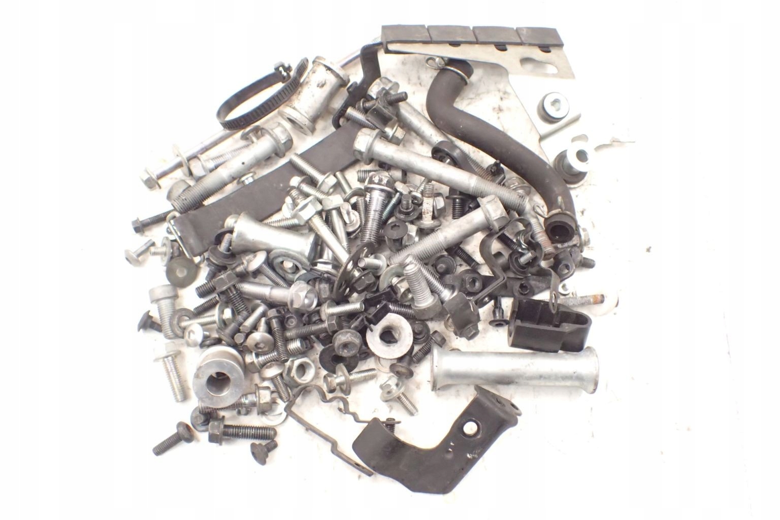 Honda VFR 1200 F 10-17 Śruby z demontażu