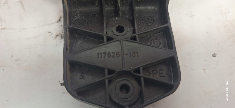 lock door VW PASSAT 97- left front 117626101