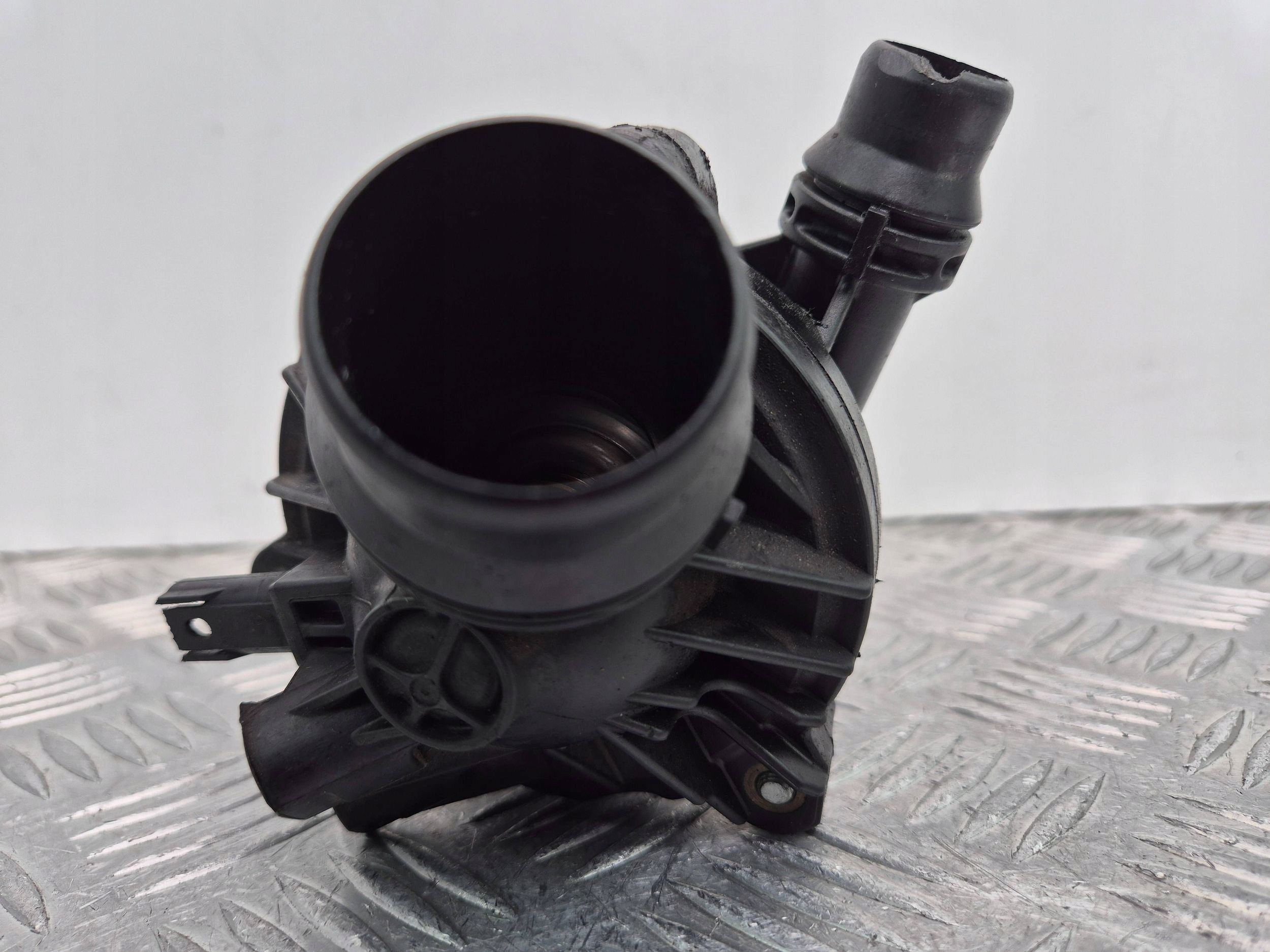 BMW X5 E70 xDrive 40i termostato 7601158 N55B30A