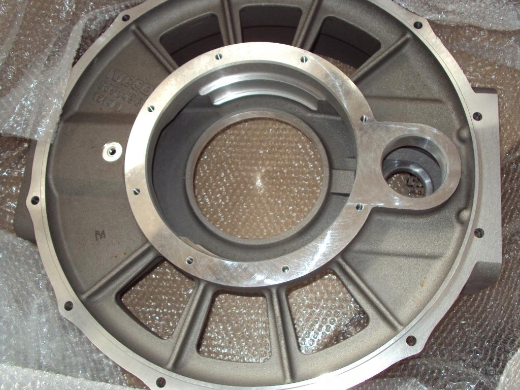 OBUDOWA PRZYSTAWKI IVECO TRAKKER, ASTRA 8851436