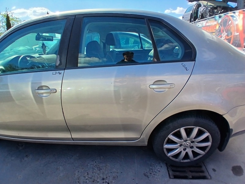 door rear. left VW GOLF 5 KOMBI NR LAK LD1W