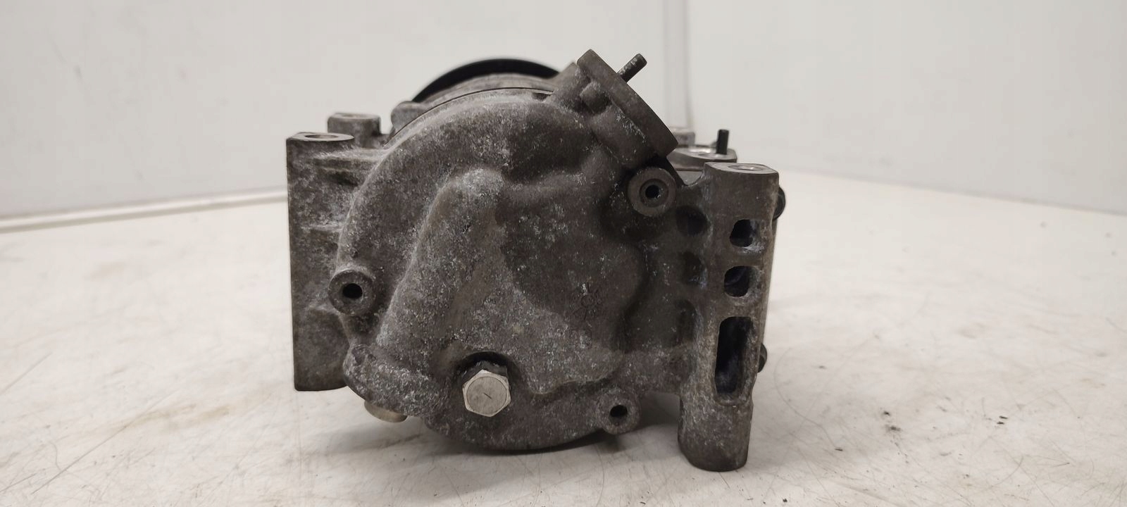 compressor of the air conditioning compressor; Hyundai i30 LIFT 1,4