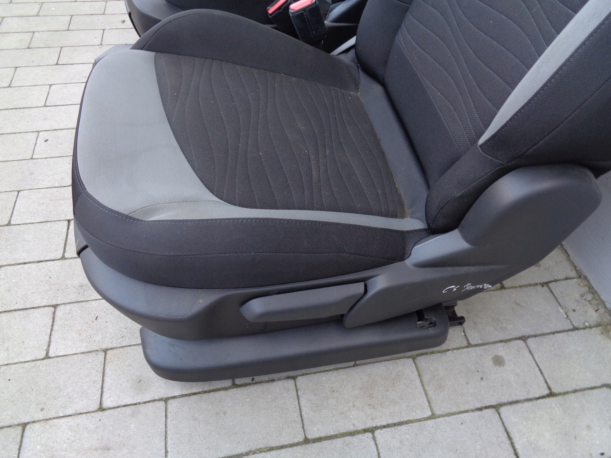 seat front right CITROEN C4 PICASSO II