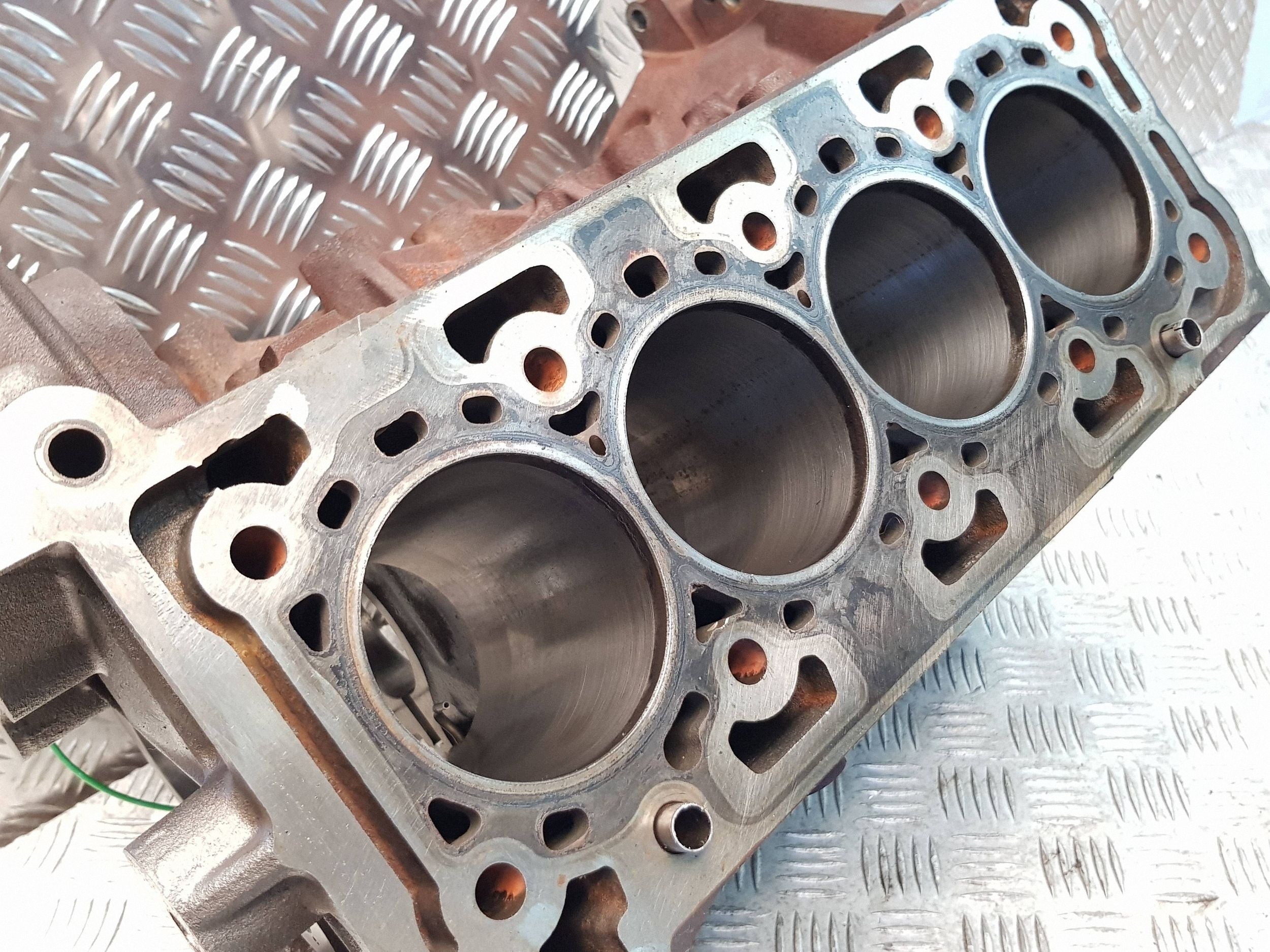 BLOK Motore NOMINAL YLF6 BK2Q-6015-AD FORD TRANSIT CUSTOM MK8 2.0 ECOBLUE