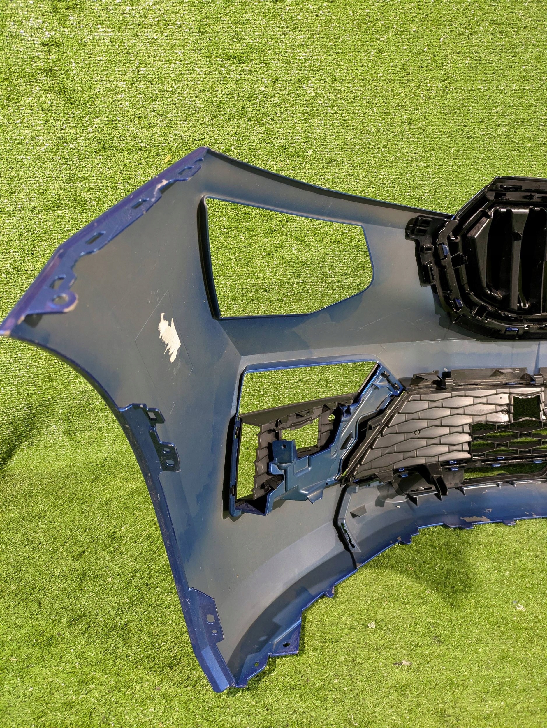 front bumper front SKODA KAMIQ LIFT 23- without PDC NR.Z1