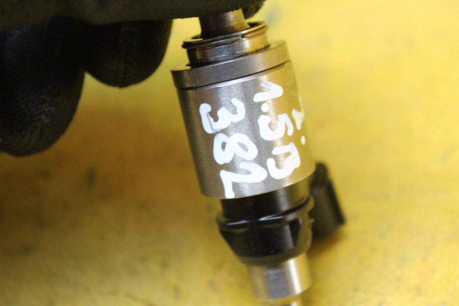 форсунка mazda 2 2.0 b P54G P51013250