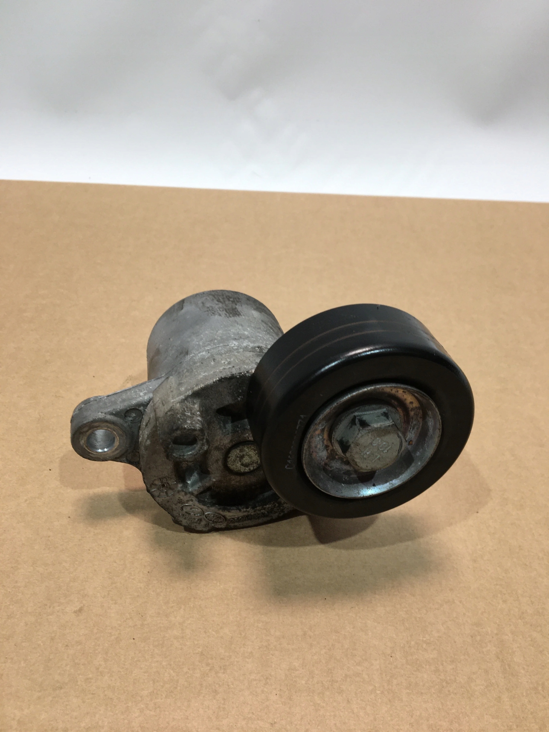 NAPINACZ PASKA HYUNDAI TUCSON III 15- 1.7 CRDI