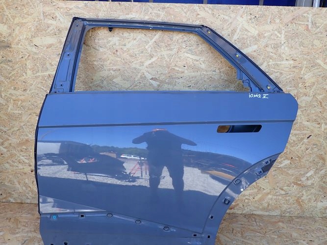 HYUNDAI IONIQ V door left rear. rear part