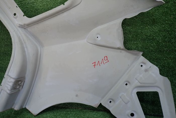 KIA CARENS IV 13- fender right rear rear part