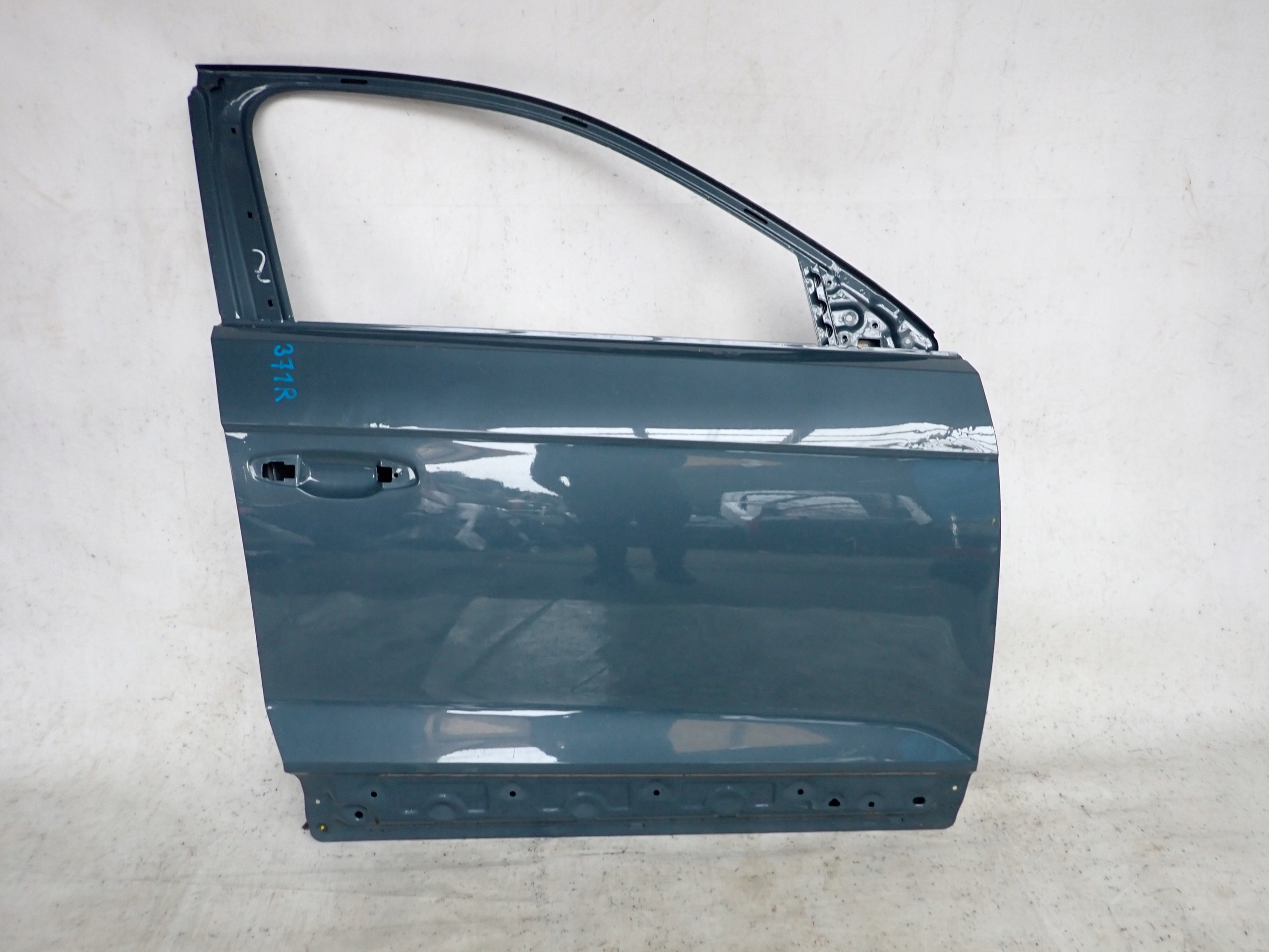 VW T-ROC 2GA 17- door right front front