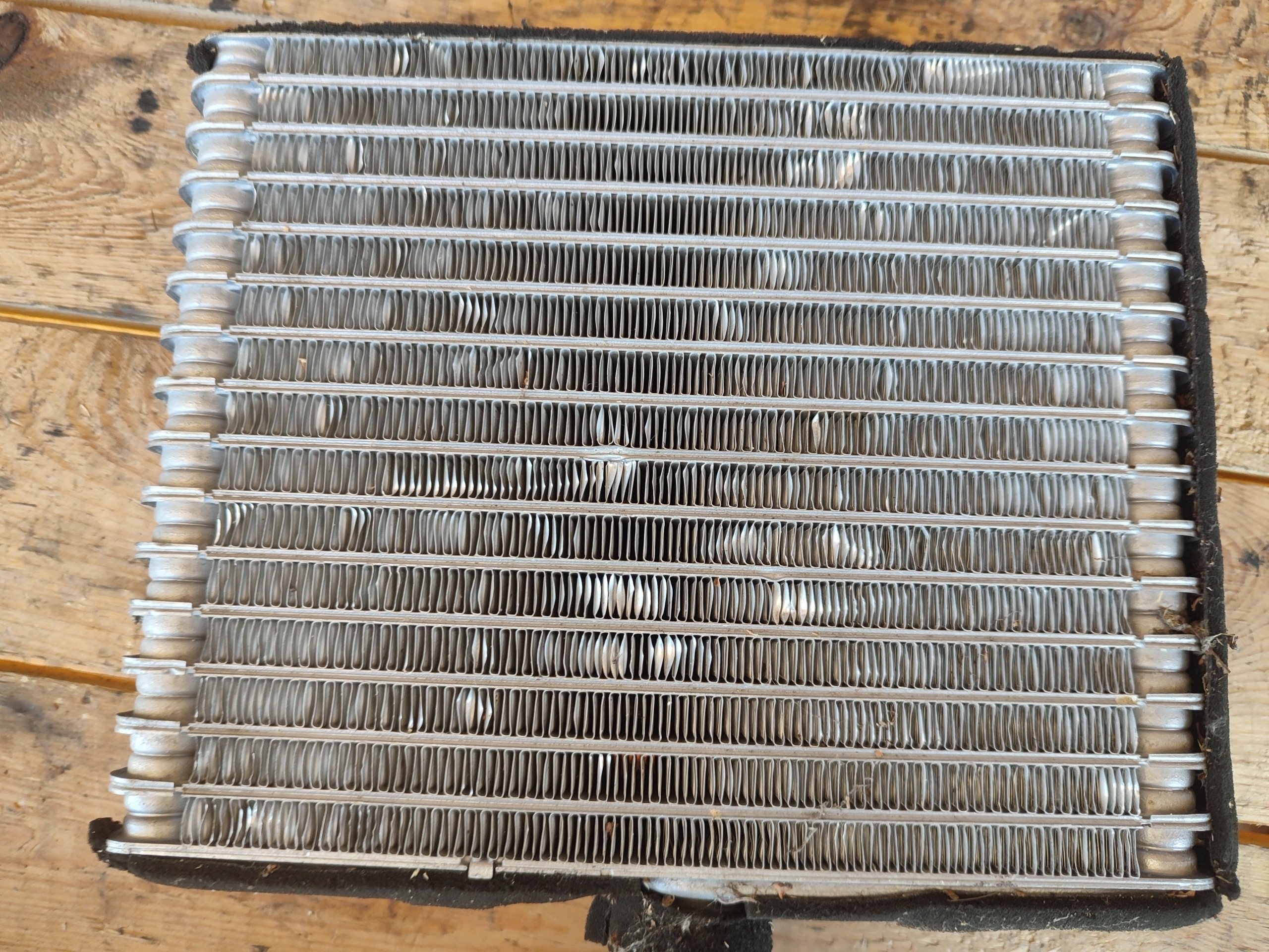 Parownik klimatizaci OPEL 95410-83E20