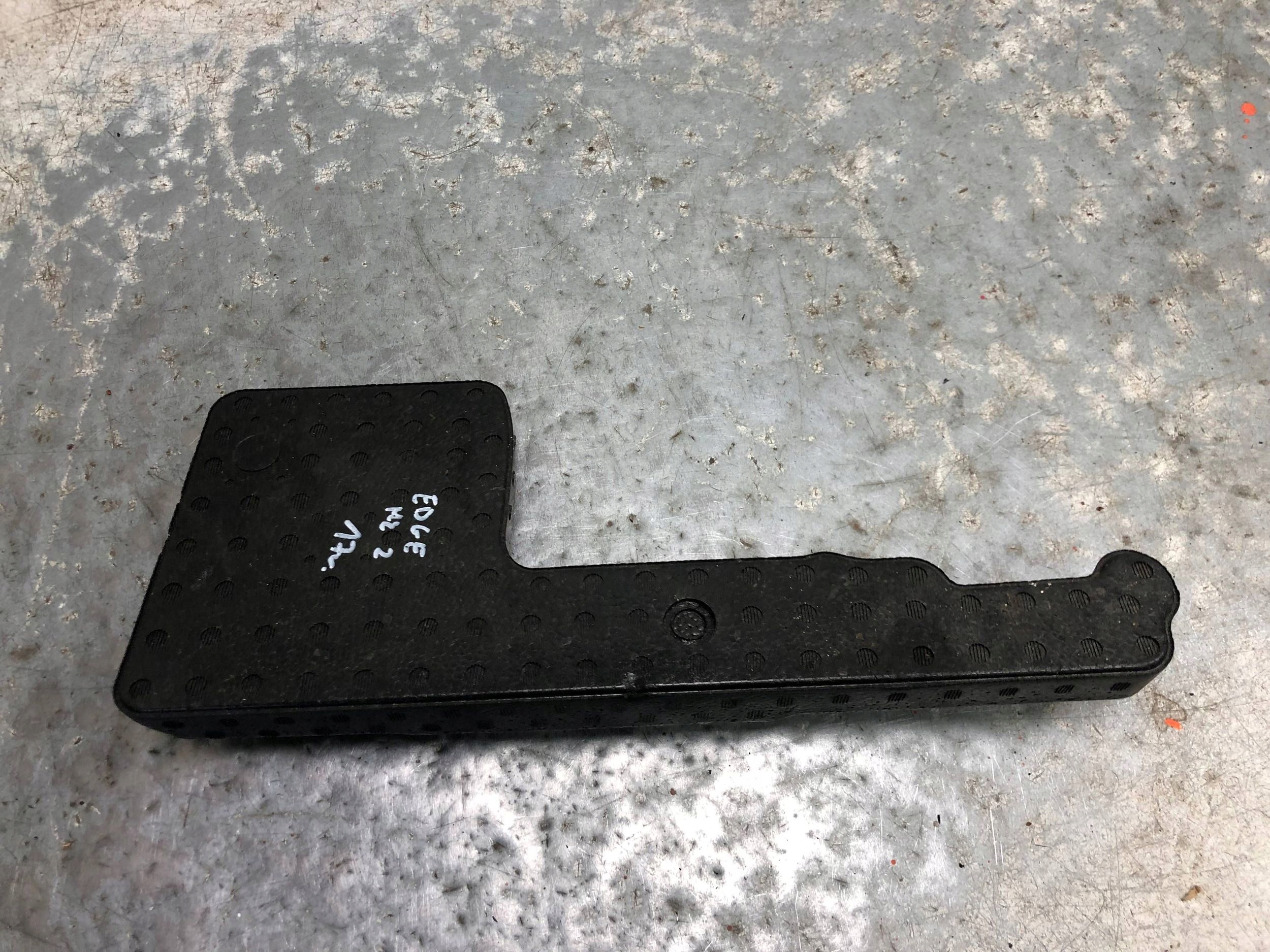 polystirene soundproofing boot FORD EDGE MK2 FT4B-R111E40-AA