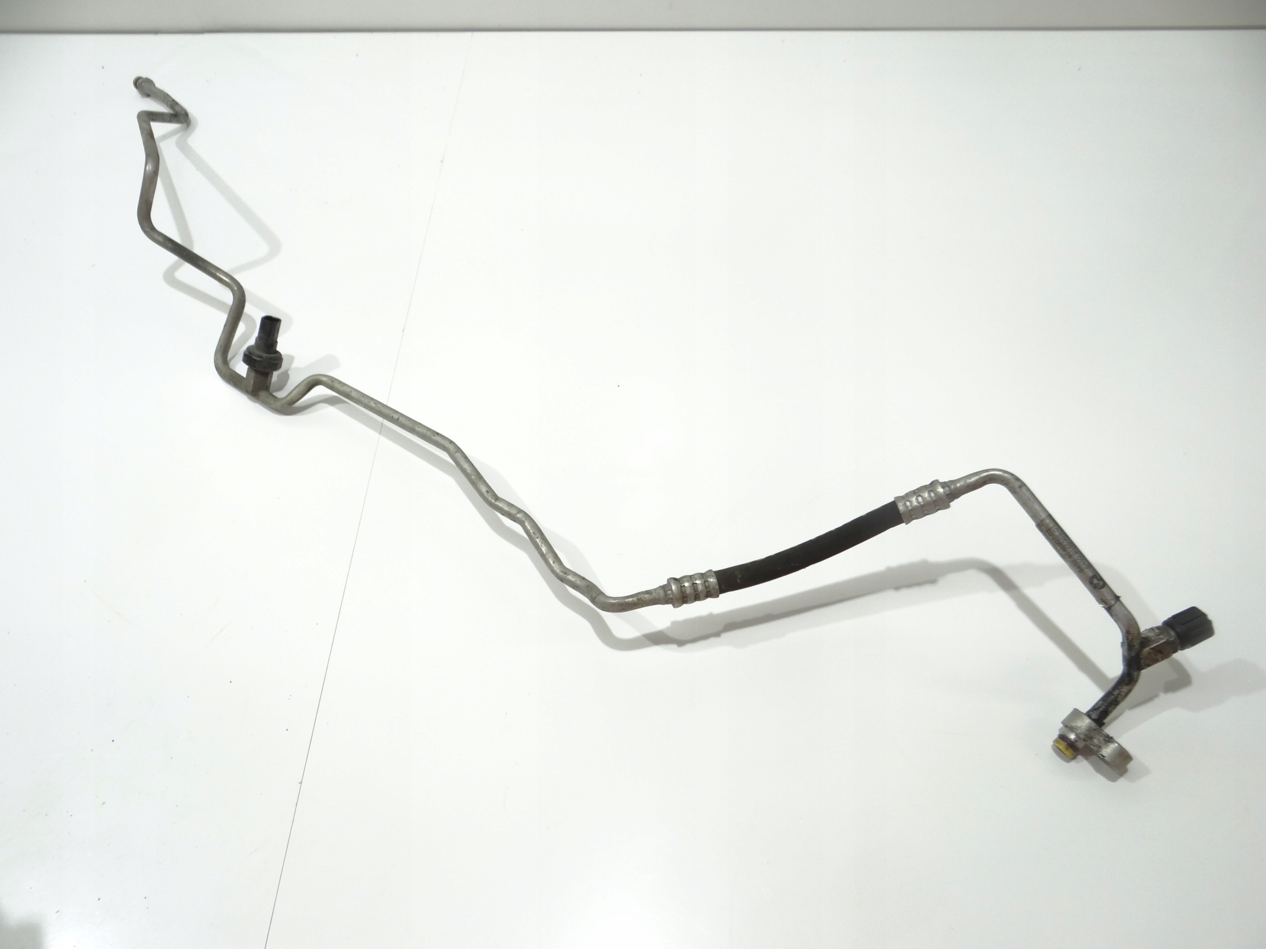 prijenos crijevo klimatizacije BMW E60 E61 LCI 306D3 9155365