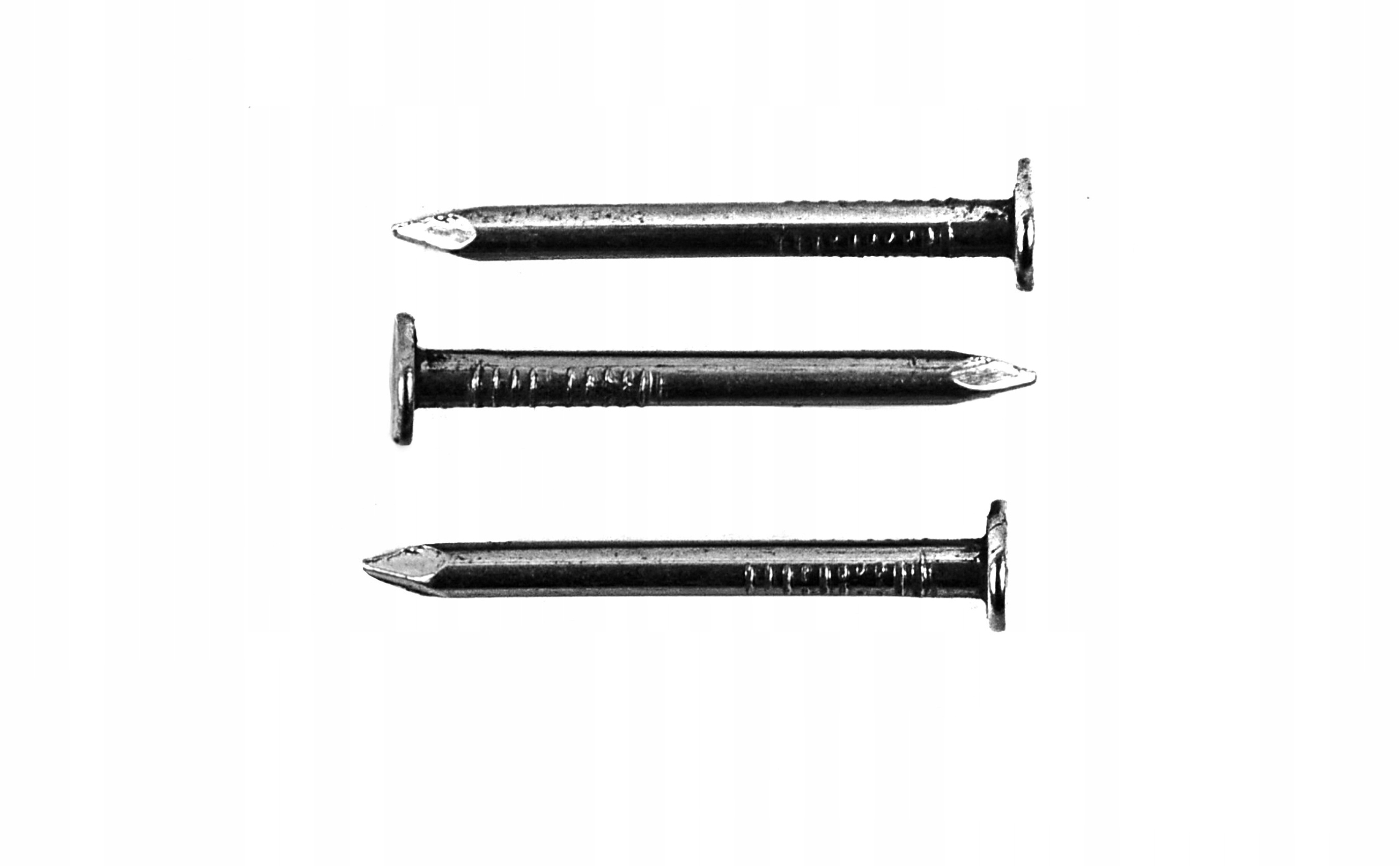 Gwoździe papowe papiaki 3,0x30mm Czarne Gładkie 5kg - 3x30mm Liczba sztuk w opakowaniu 2500 szt.