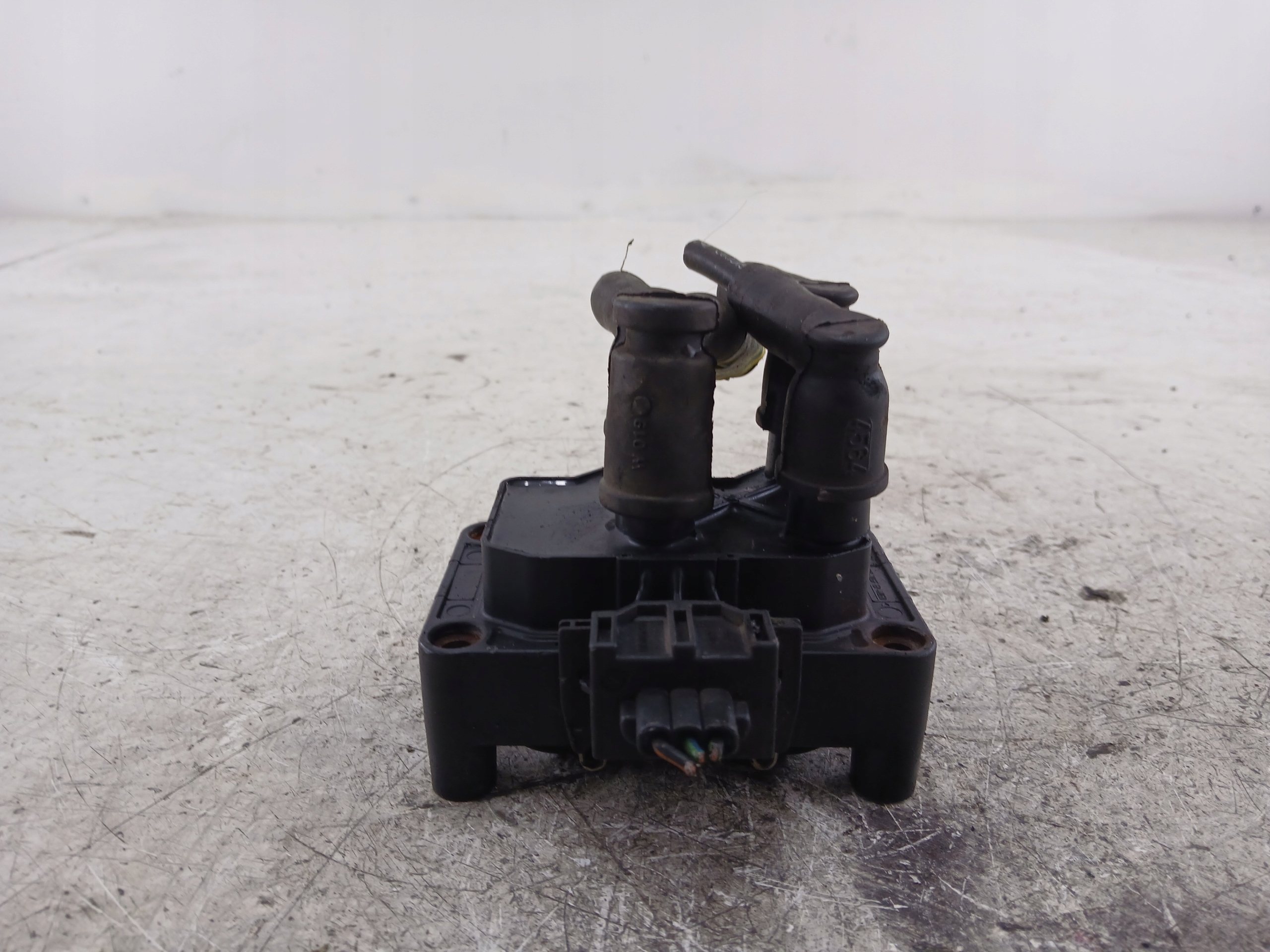 FORD MONDEO MK3 1.8 coil ignition 1S7G12029AC
