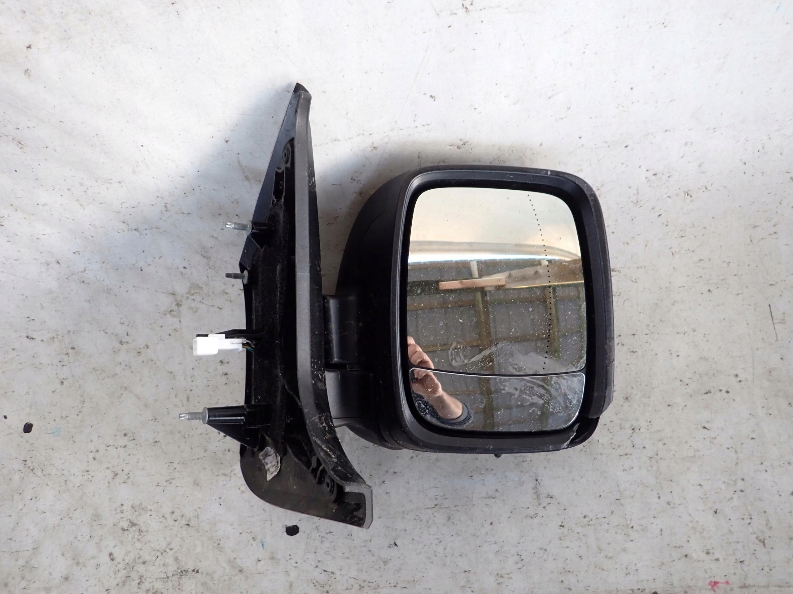 RENAULT TRAFIC III 3 14-> mirror front right 7 PIN