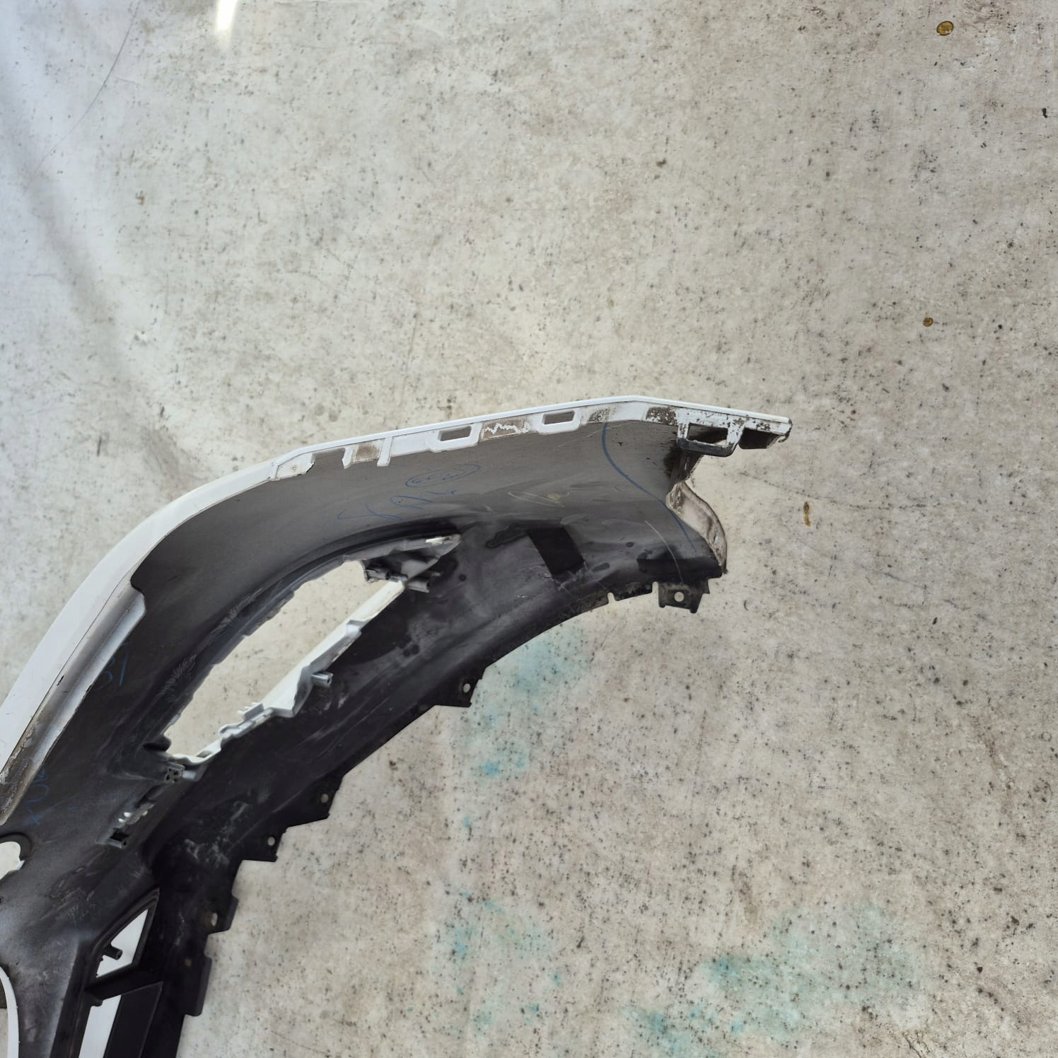 MAZDA 3 III LIFT 16-18 bumper front front