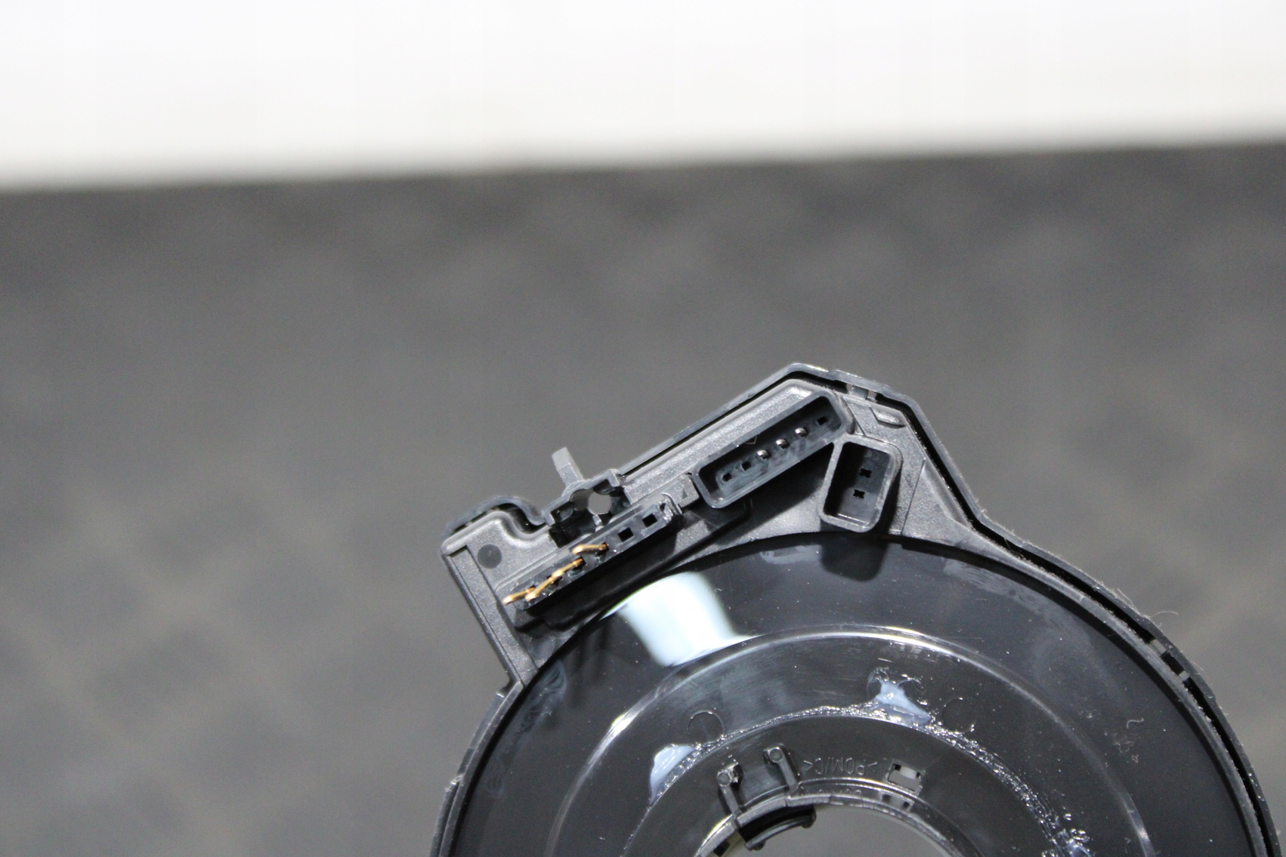 ring below steering wheel, AUDI Q5 80A QUATTRO
