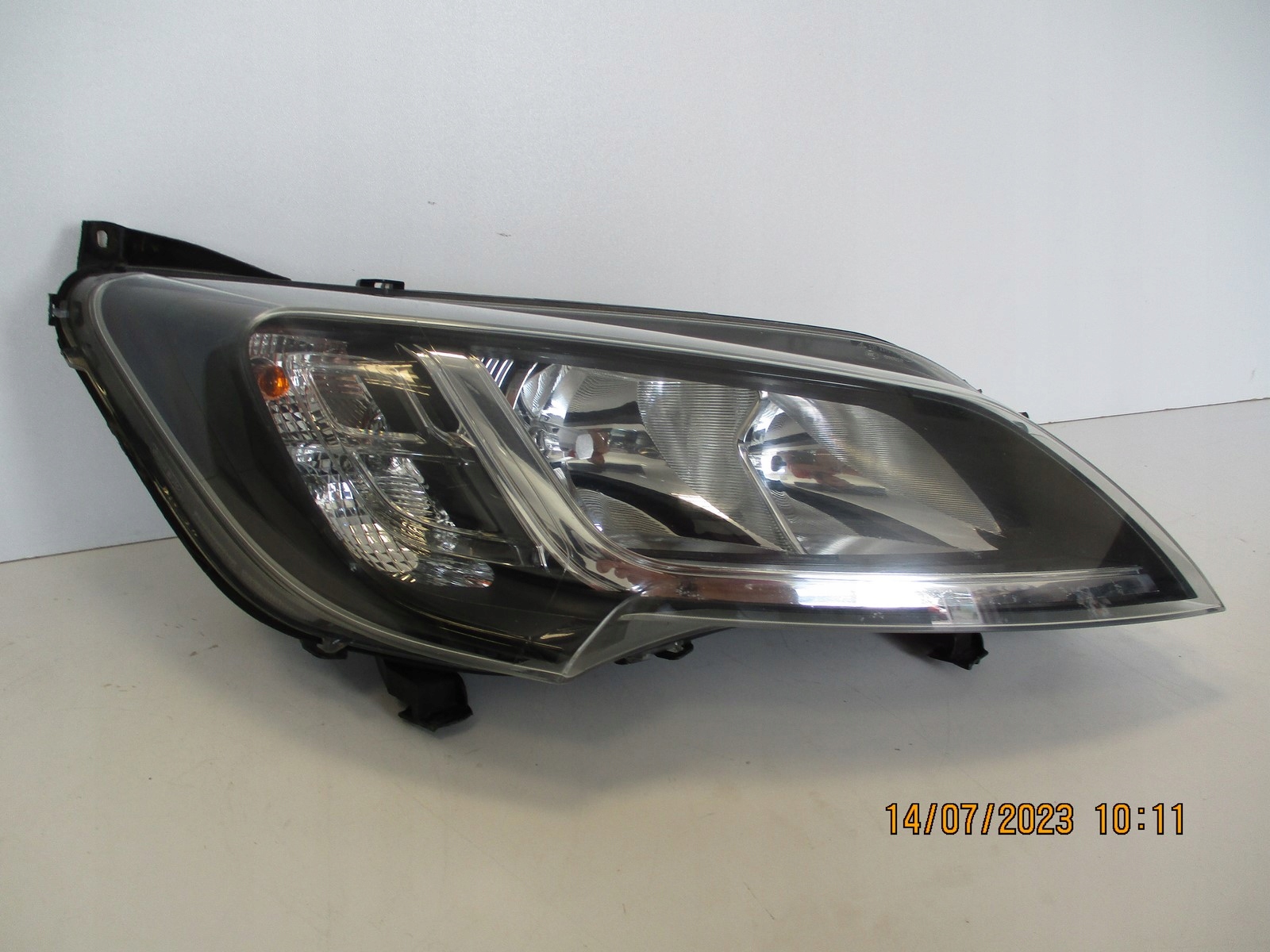 light right DUCATO BOXER JUMPER 1394420080 17R