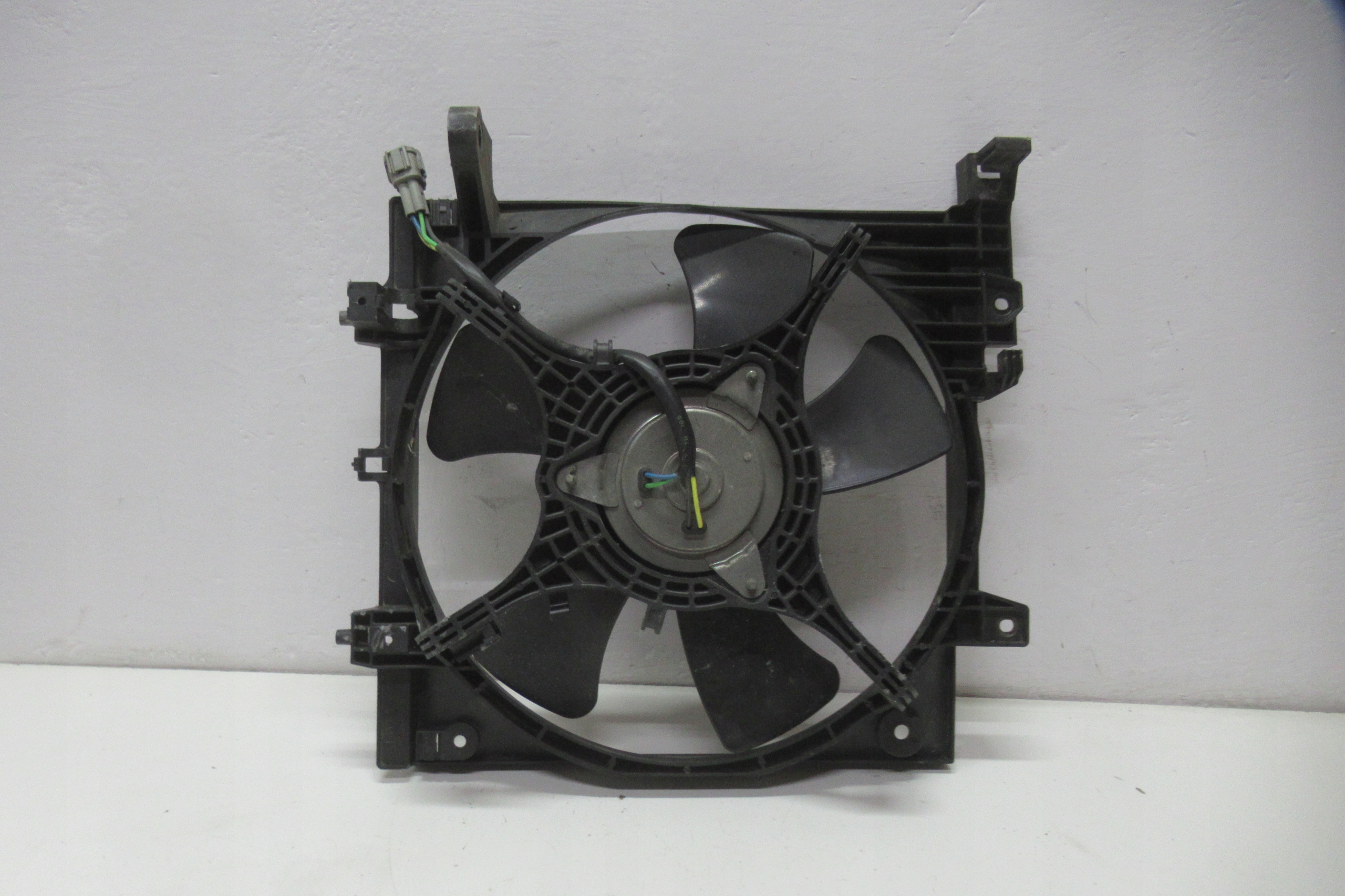 SUBARU XV 2.0 D ventilátor chladiče vrtule