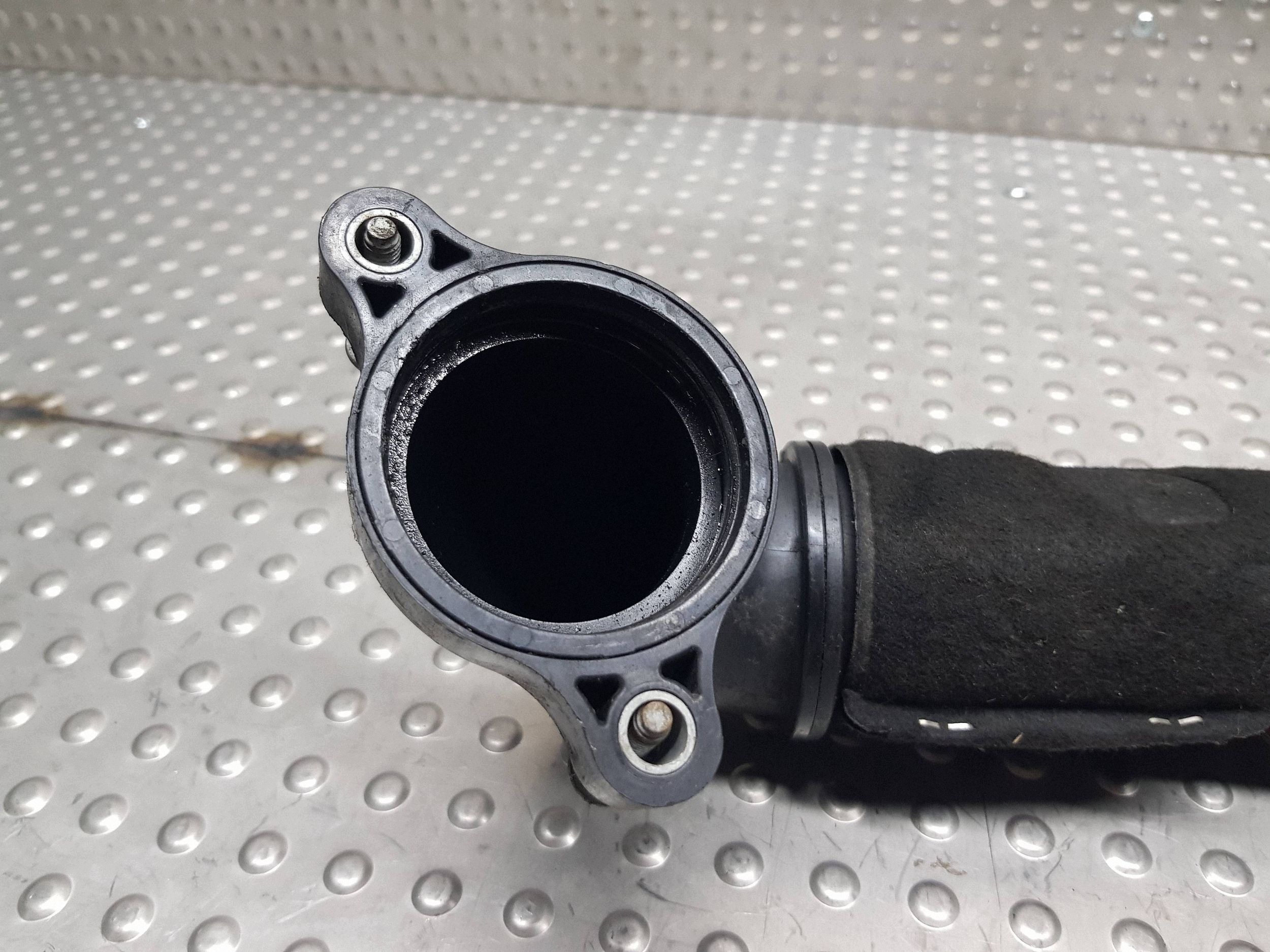 Schlauch intercooler 04L145762AD A3 8V GOLF VII LEON III PASSAT B8 2.0 TDI