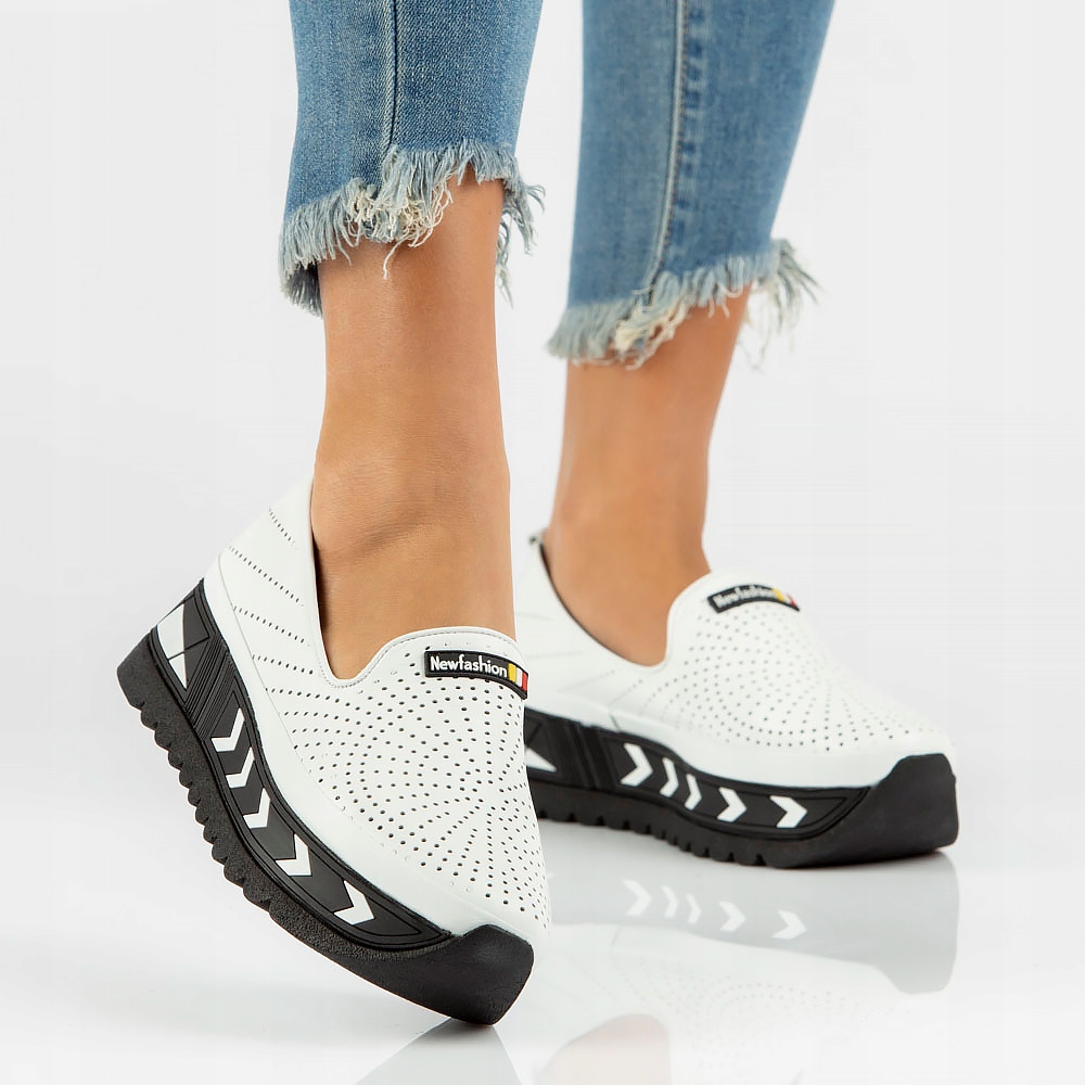 

Skórzane półbuty Filippo na platformie mokasyny