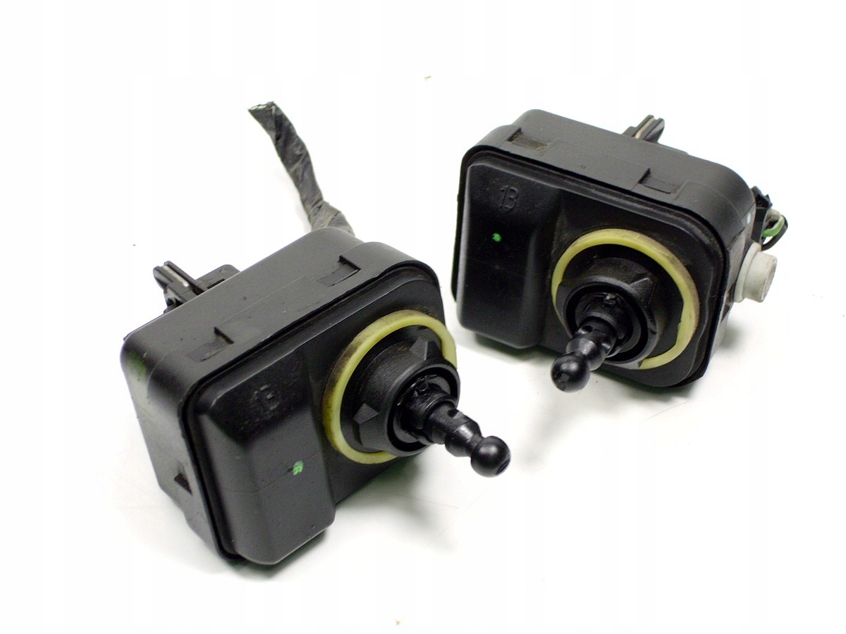 CHRYSLER SEBRING 09r SILNICZEK LAMPY REFLEKTORA