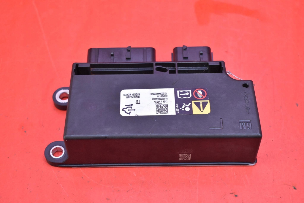 modulo SENSOR airbag airbag 13597092 OPEL CORSA E 14-20