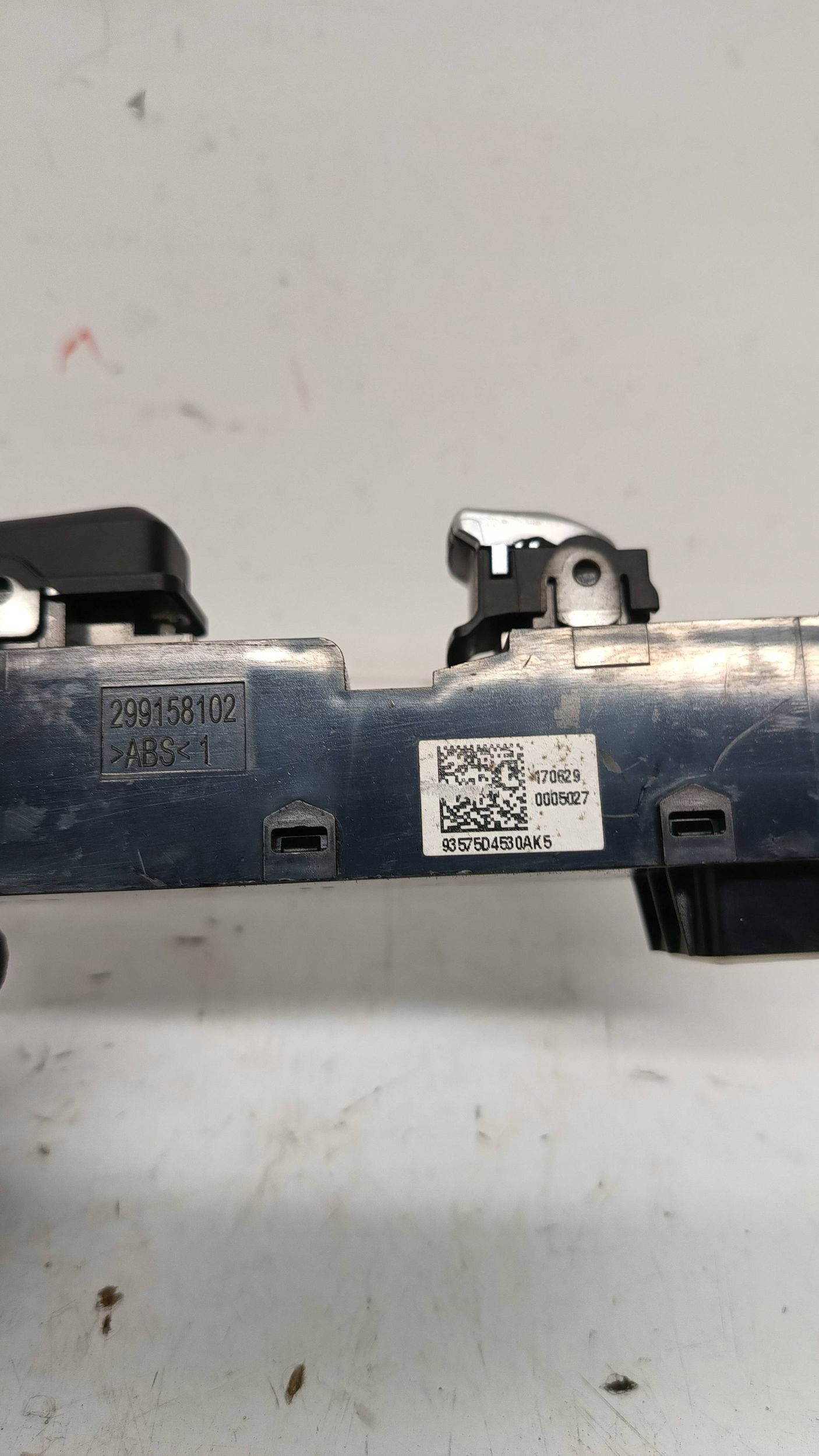 KIA OPTIMA IV switch windows BLOKADY door 299158102 2018R