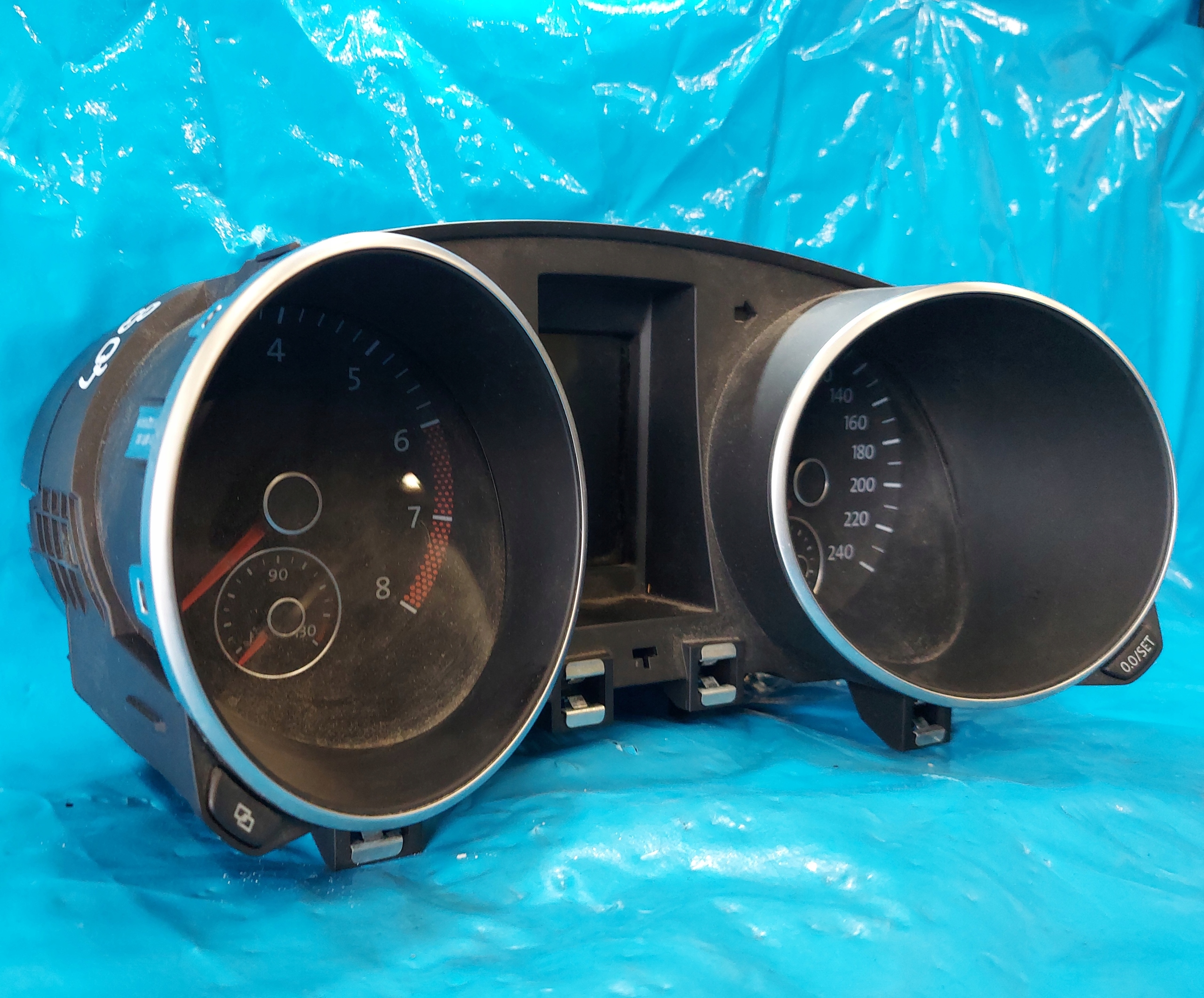 dials clock GOLF VI 1.2 TSI 5K0920871